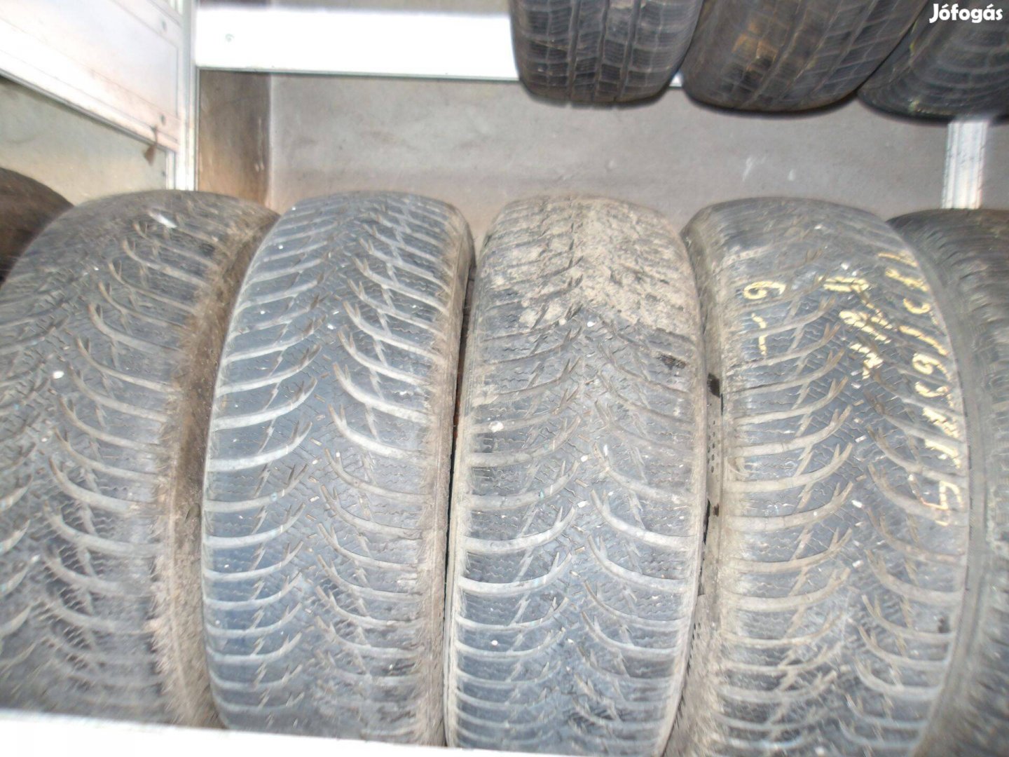 175/65r14 Kumho téli gumi ajándék szereléssel