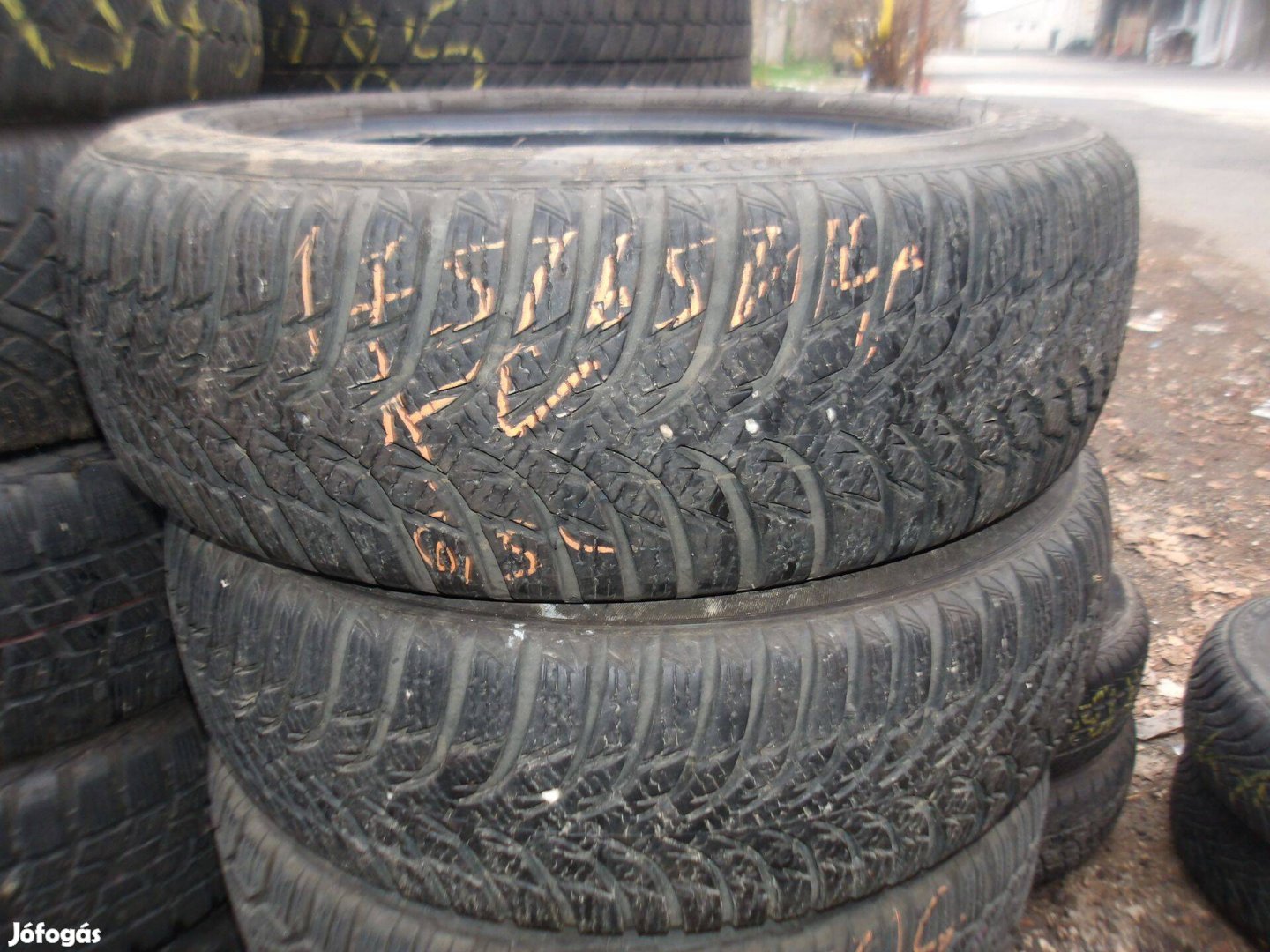 175/65r14 Kumho téli gumi ajándék szereléssel