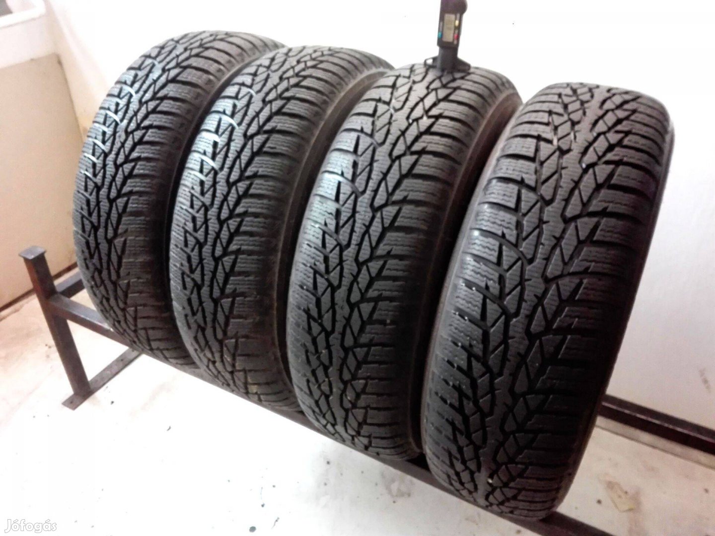 175/70R13 Új Nokian téli gumi garnitúra 175/70 r13