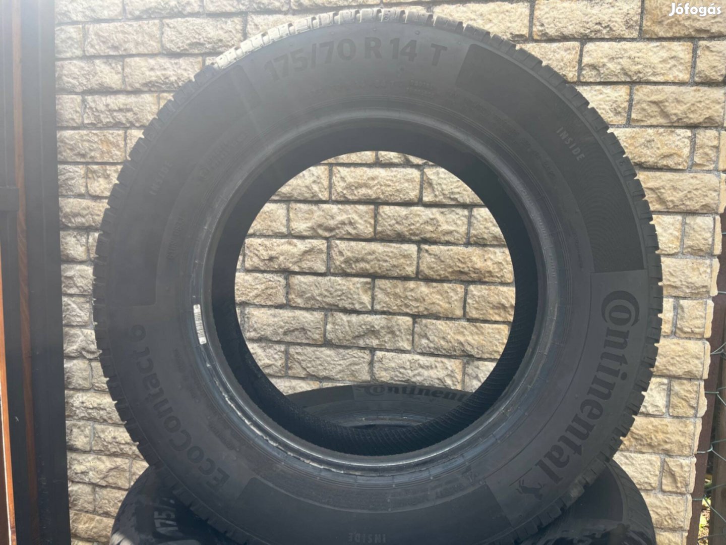175/70 R14 Continental nyárigumi eladó 99%-os állapotban 175 70 14