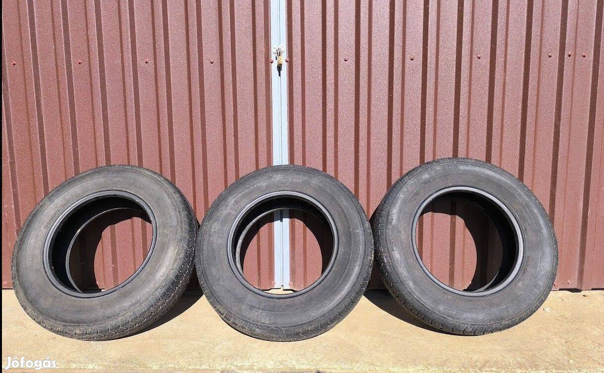 175/80R14 Roadstar 4 évszakos gumiabroncs