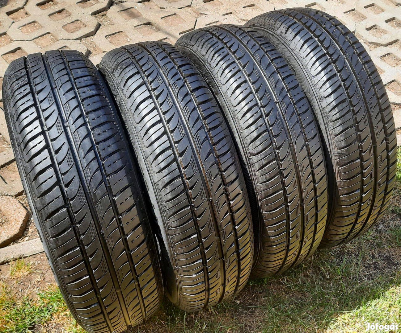 175/80 R14 Semperit Nyári gumik