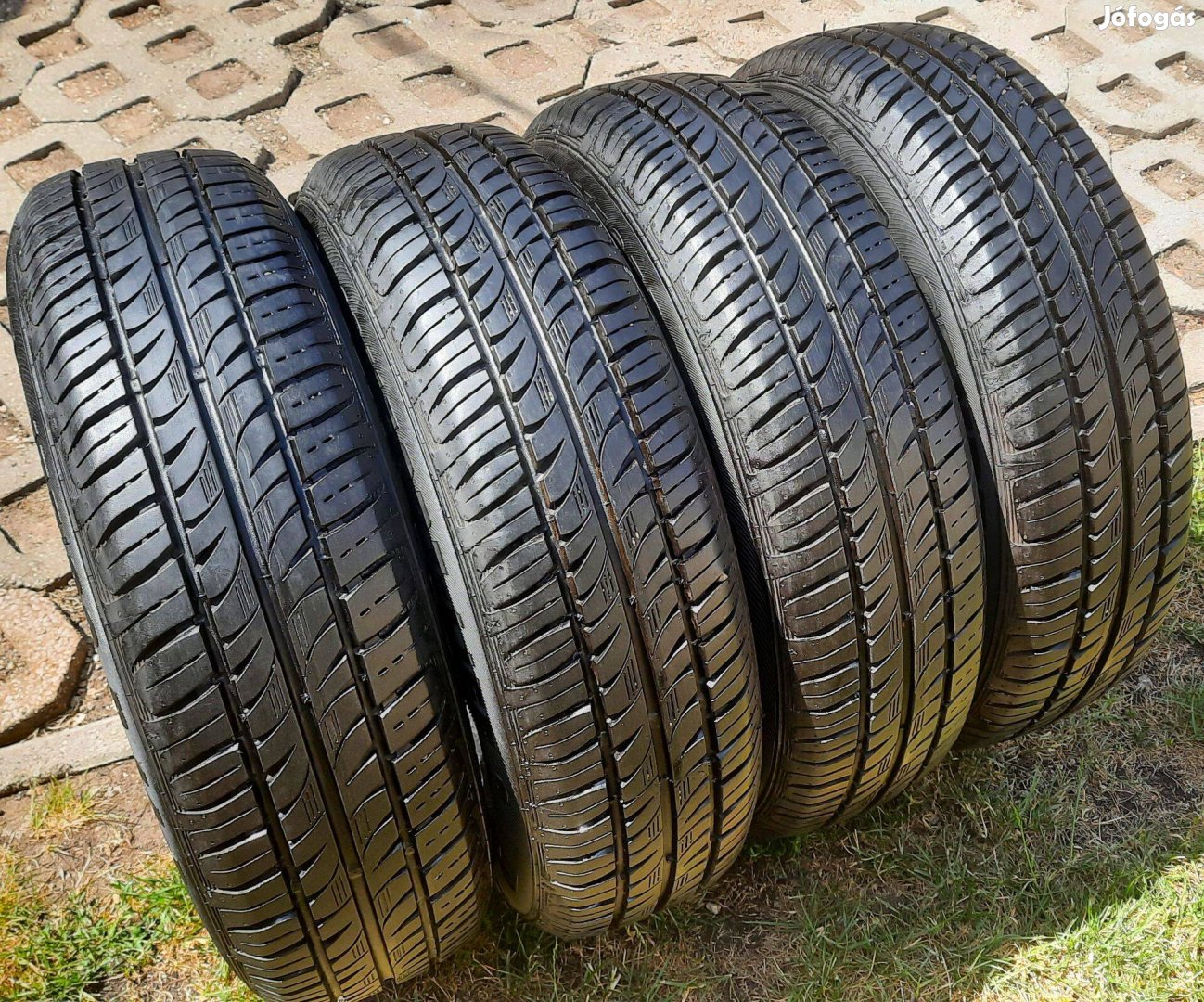 175/80 R14 Semperit Nyári gumik