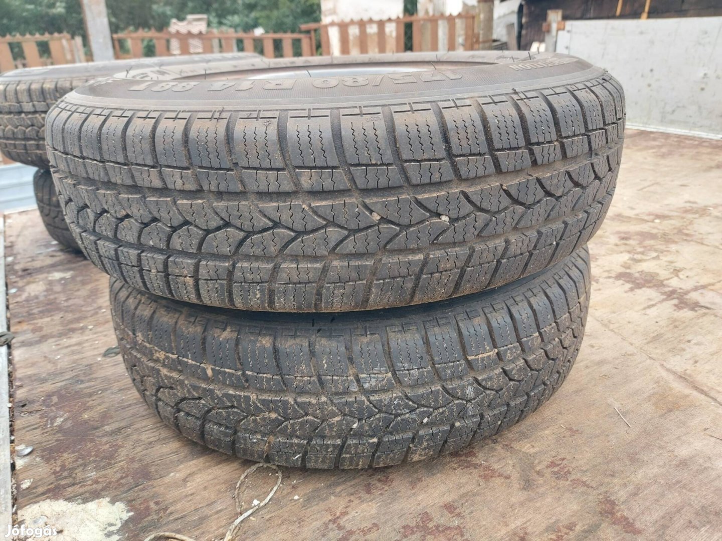 175/80 R14 teligumik