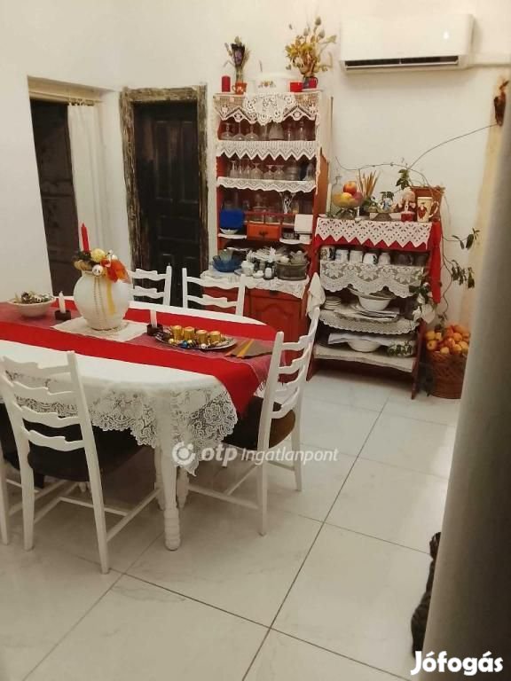 176 nm-es ház eladó Barcs