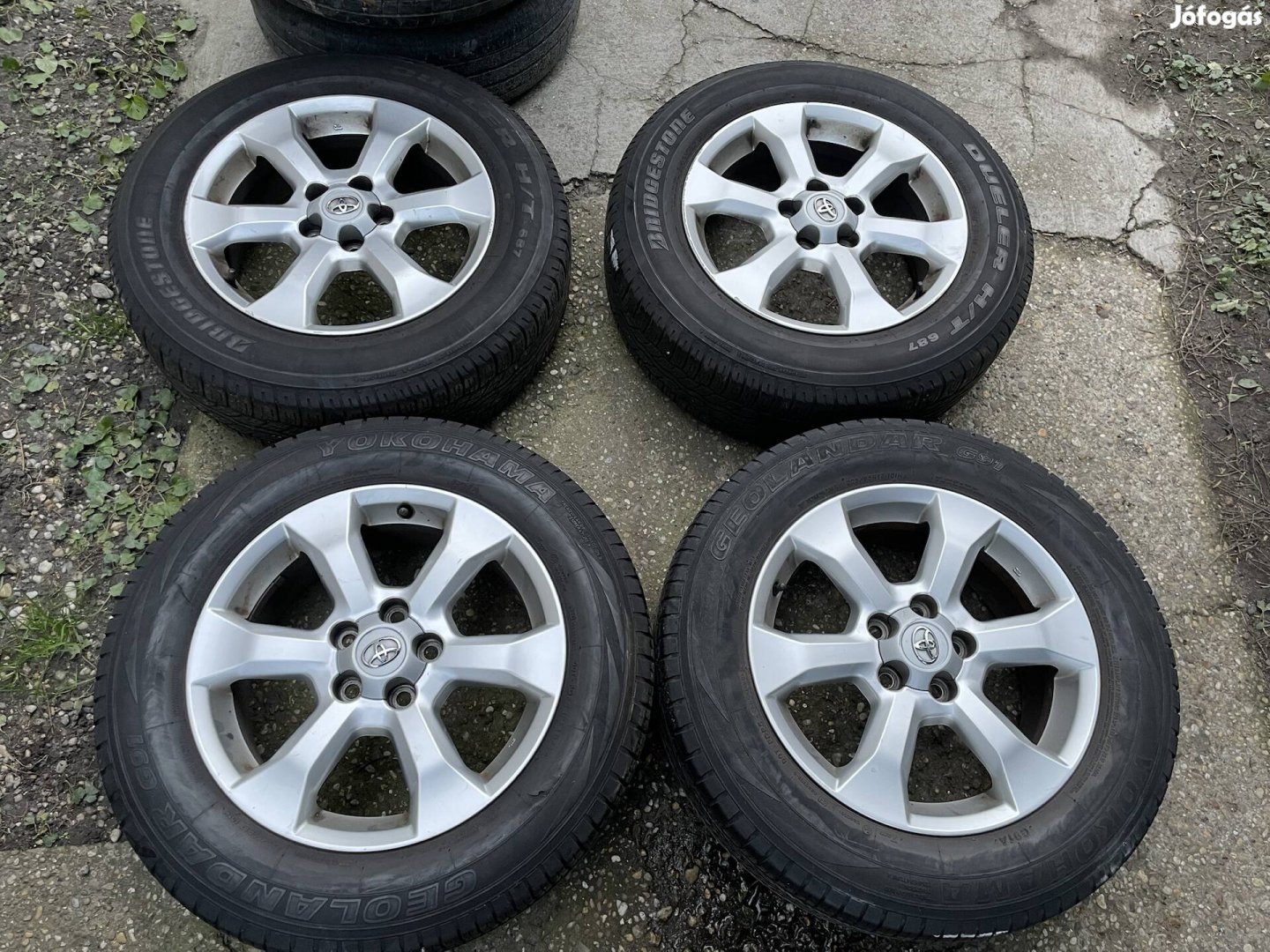 17 17" 5x114.3 Toyota Rav4 Rav 4 gyári alufelni felni