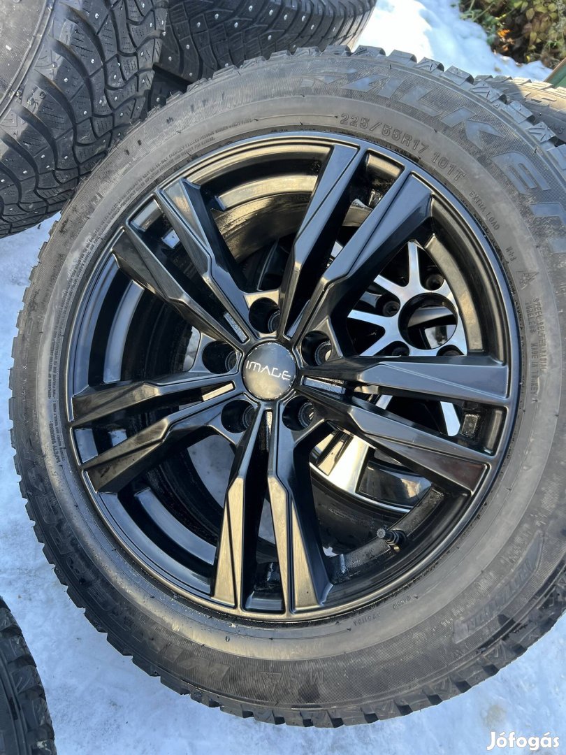 17 Bmw G 5x112 Alufelnj újszerű 225 55 17 Teligumikkal