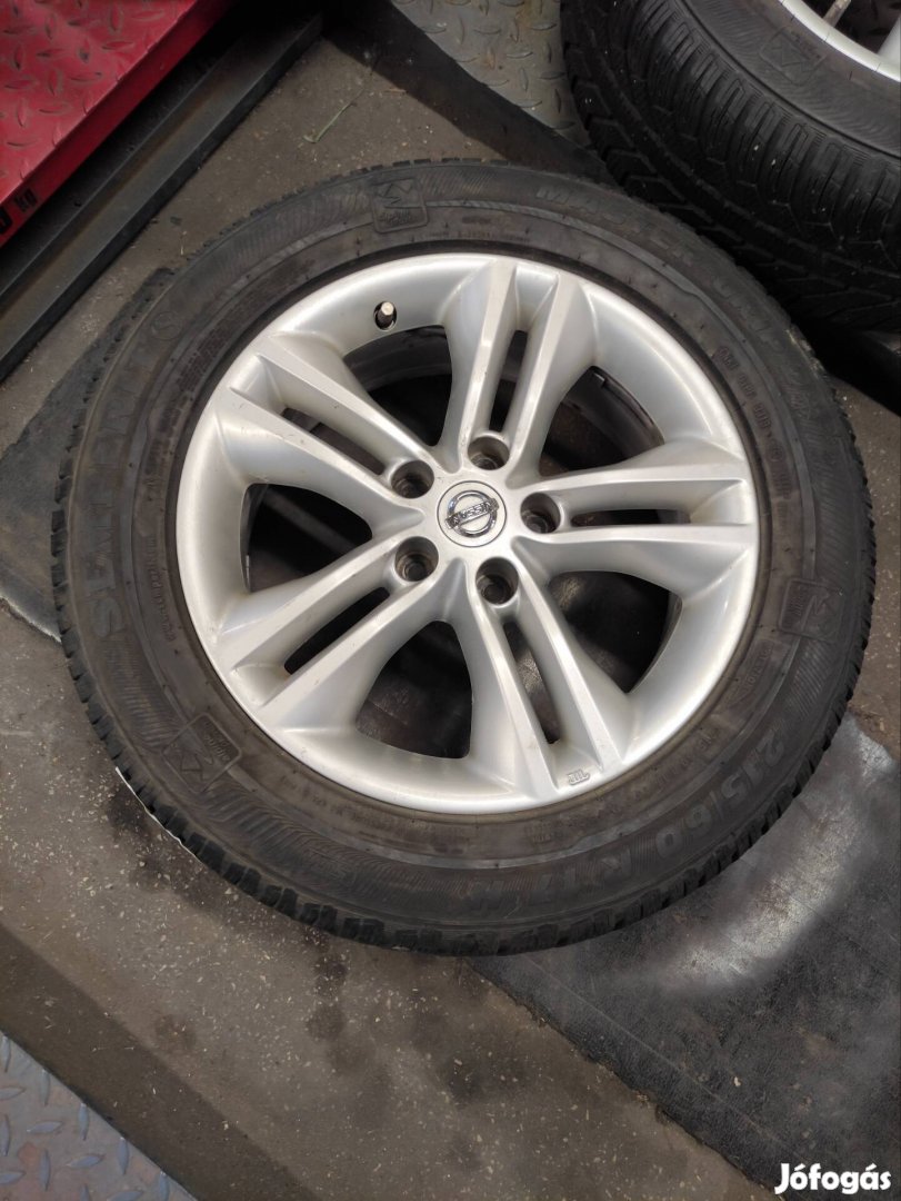 17" 17 5x114,3 Nissan Qashqai,juke 215/60r17 semperit 89eft/4db