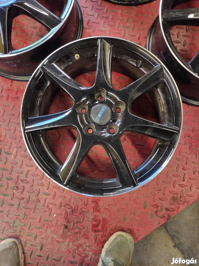 17" 17 5x114,3 alufelni dezent 120eft/4db