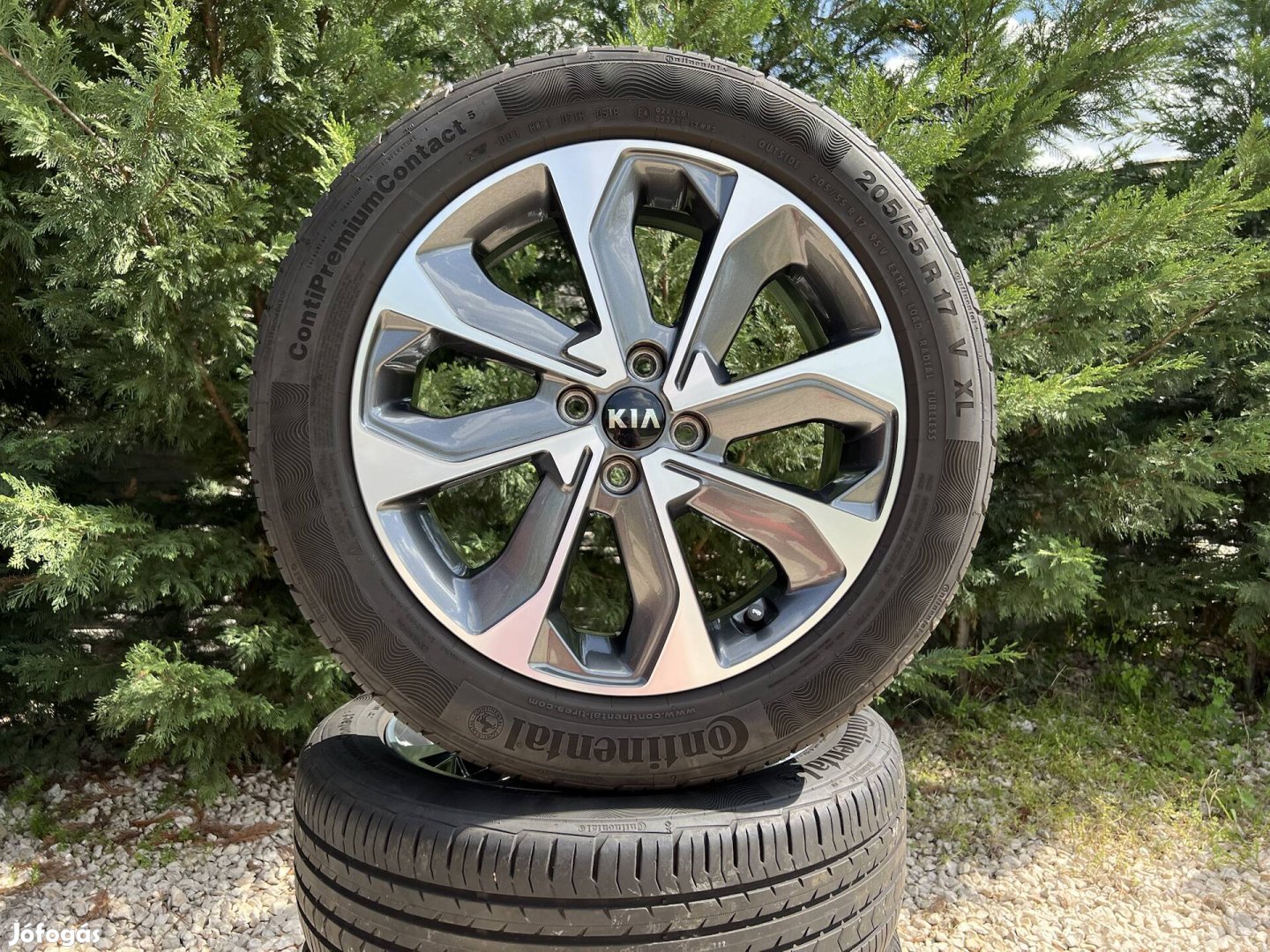 17" 4x100 gyári KIA alufelni nyárigumikkal!