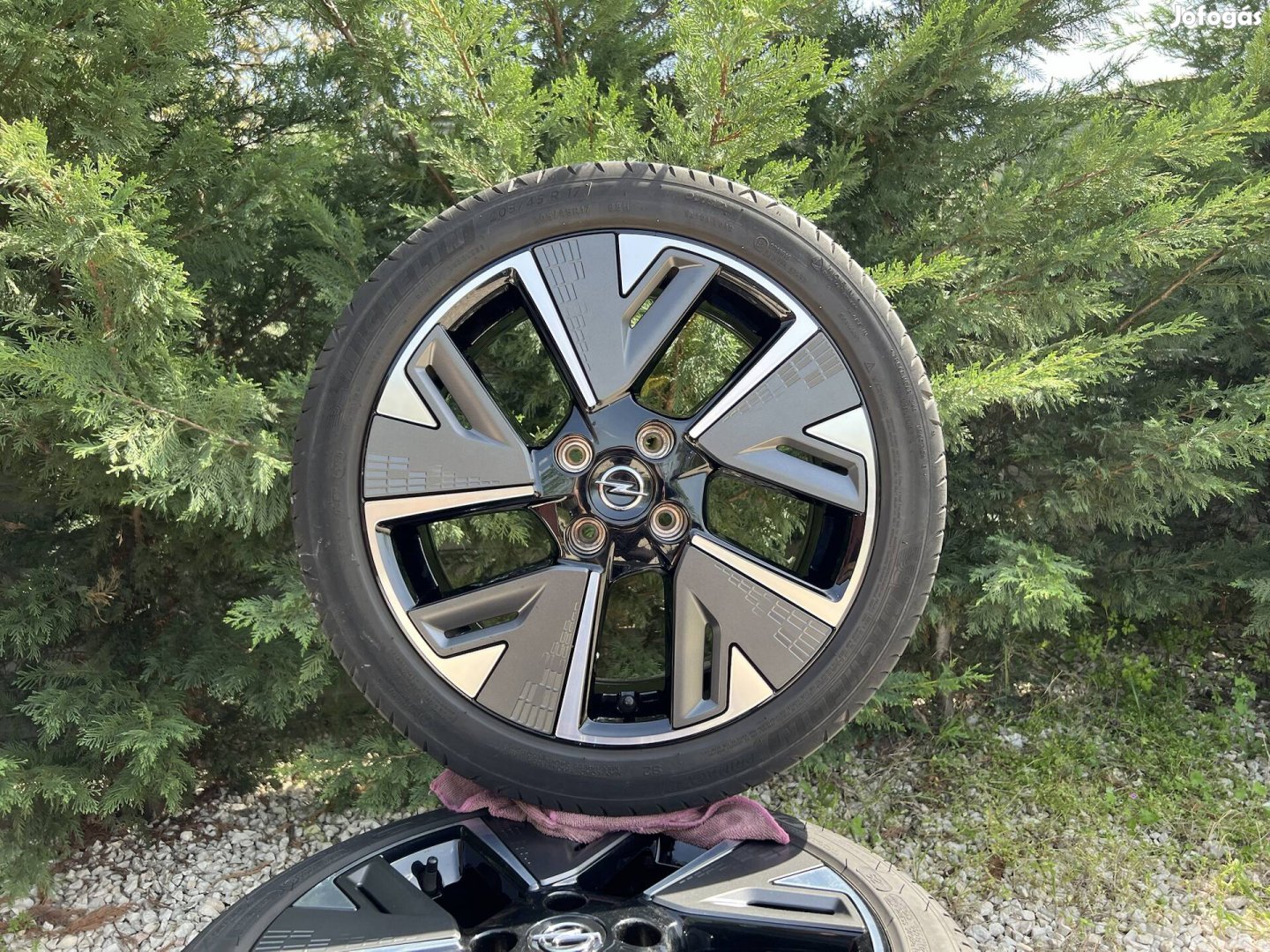 17" 4x108 gyári Opel/Peugeot alufelni nyárigumikkal!