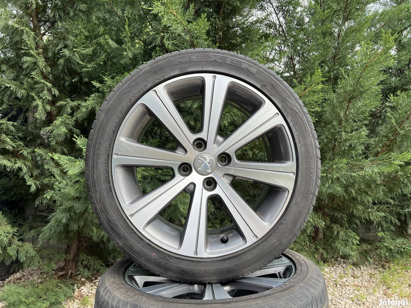17" 4x108 gyári Peugeot alufelni nyárigumikkal!