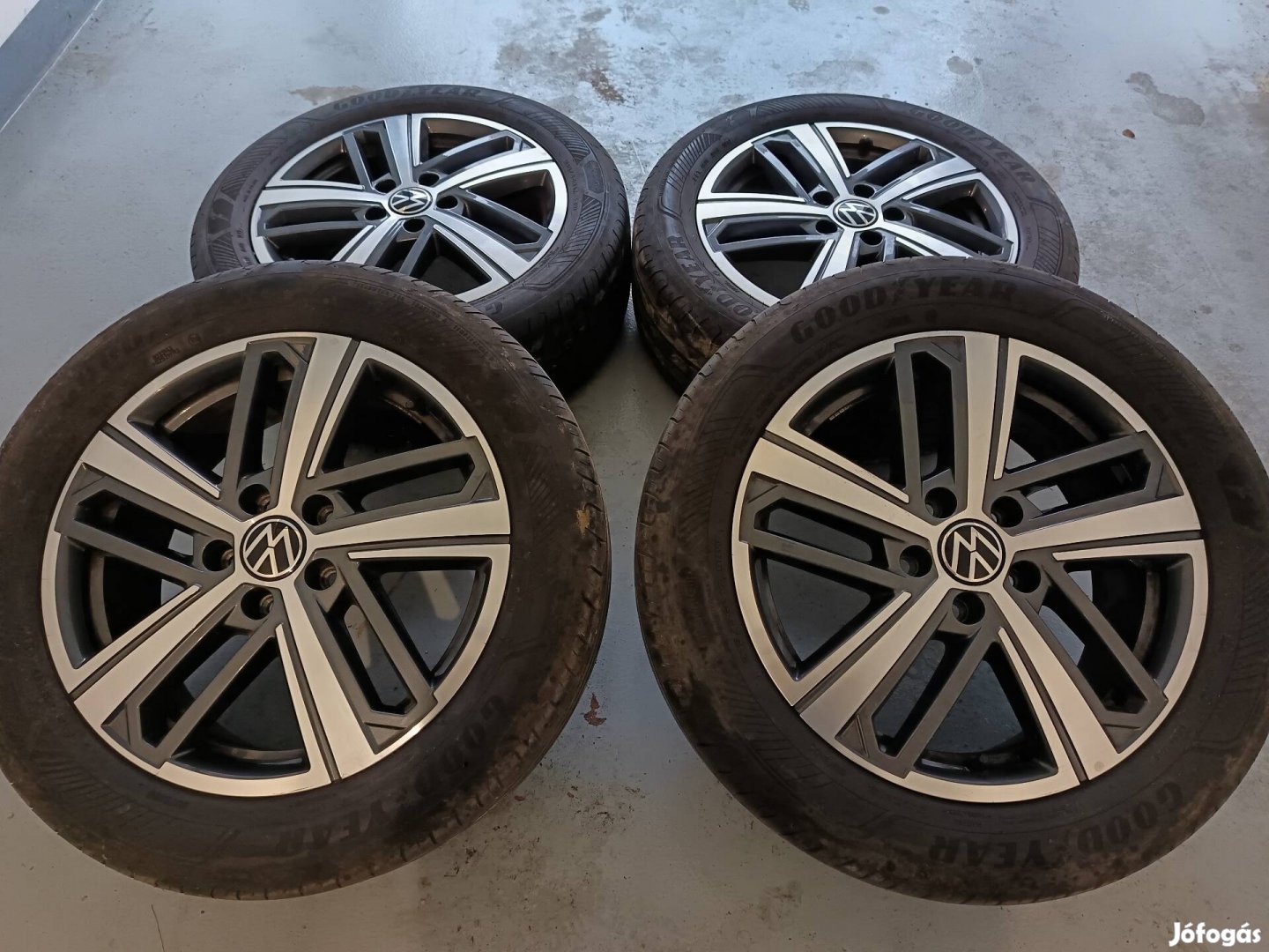 17" 5x112 Gyári Vw Colombo alufelni garnitúra, karcmentesek! 