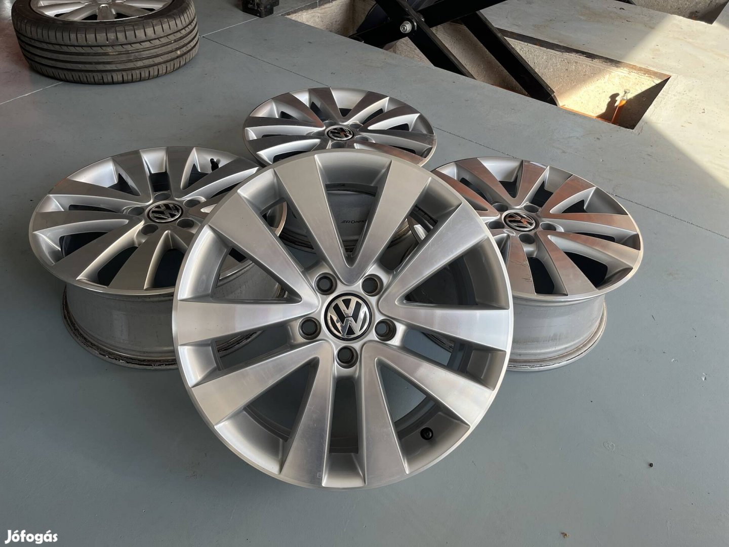 17" 5x112 VW Seattle gyári alufelni szett!