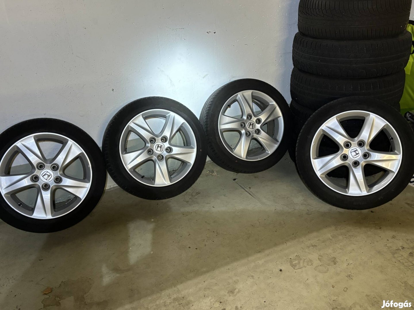 17" Honda alufelni Michelin nyári gumikkal