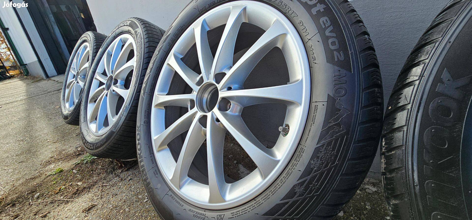 17" Mercedes gyári szett 205/55 Hankook téli gumikkal 5x112