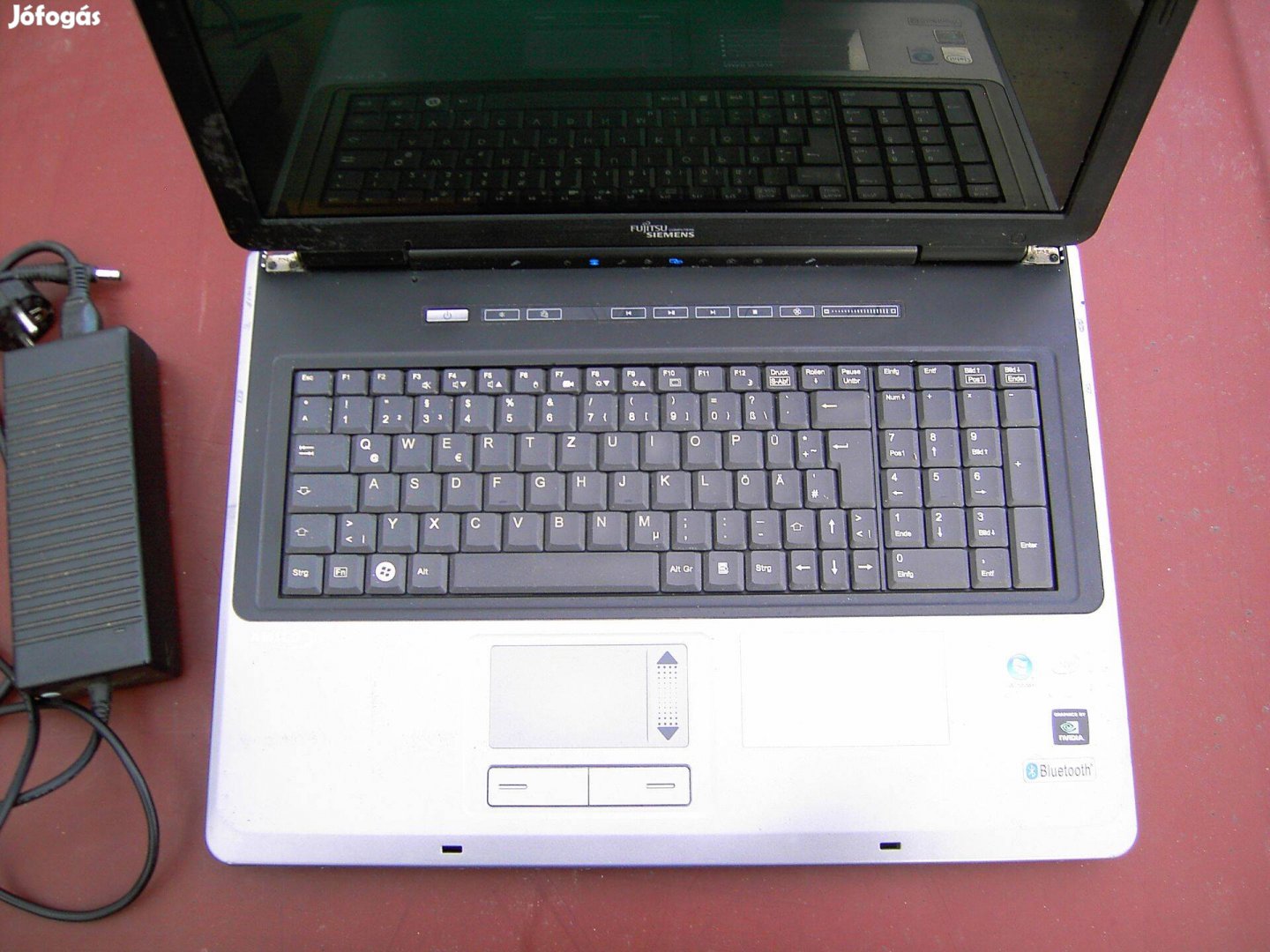 17" Multimédiás laptop
