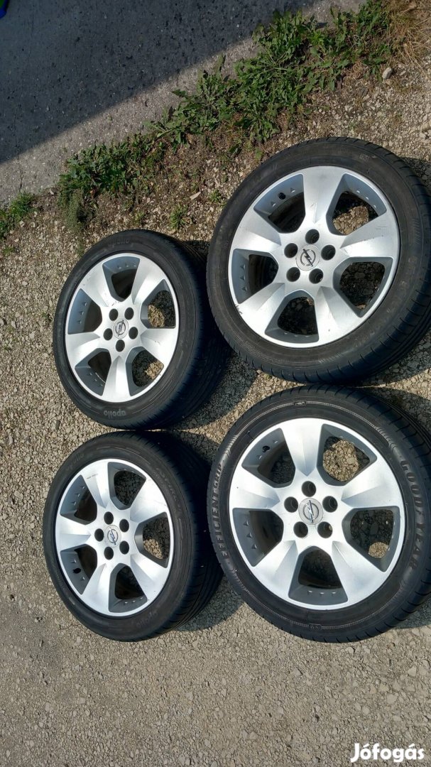 17" Opel OPC alufelni nyári gumival