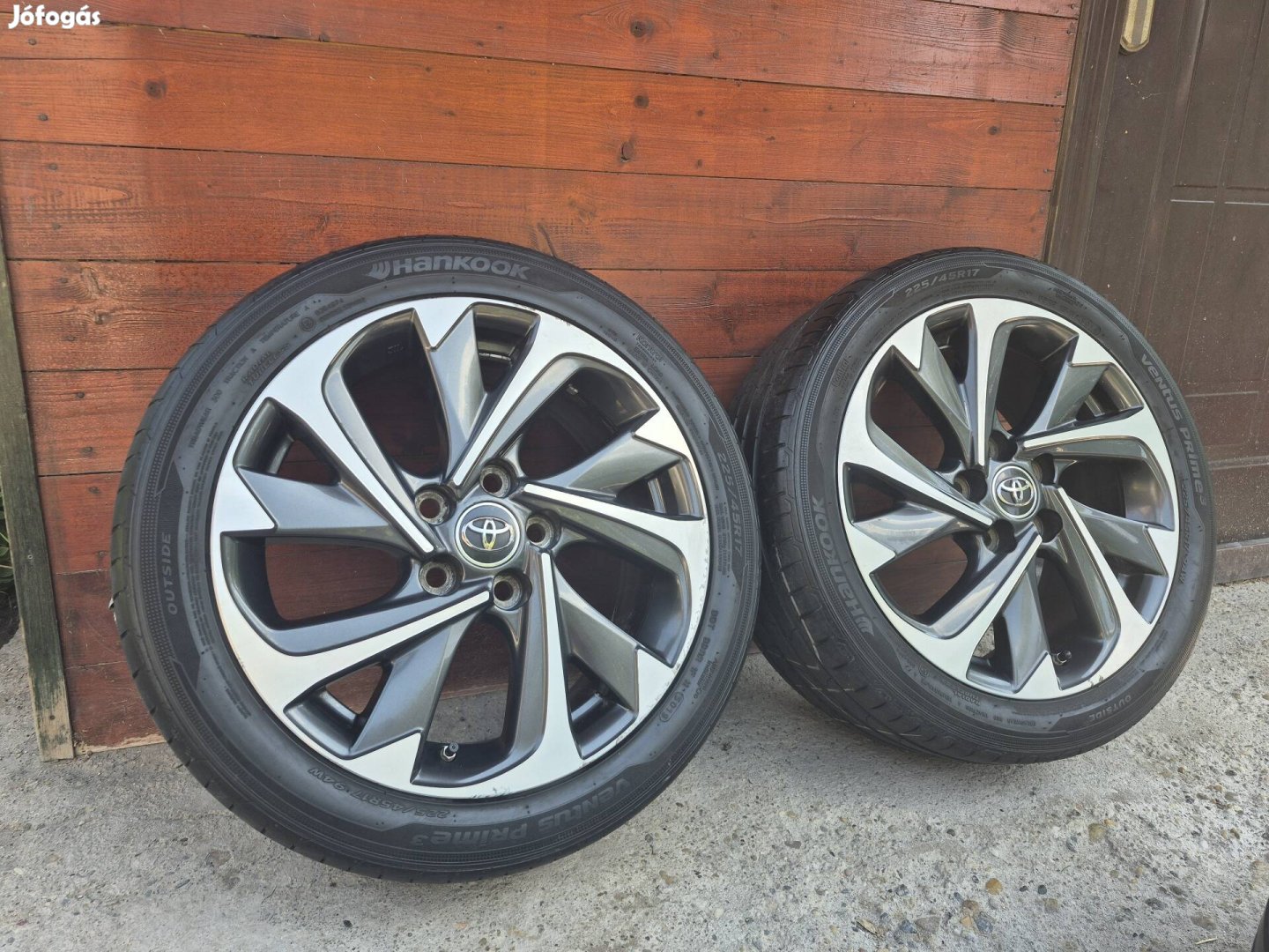 17" Toyots 5x114,3 alufelni szett