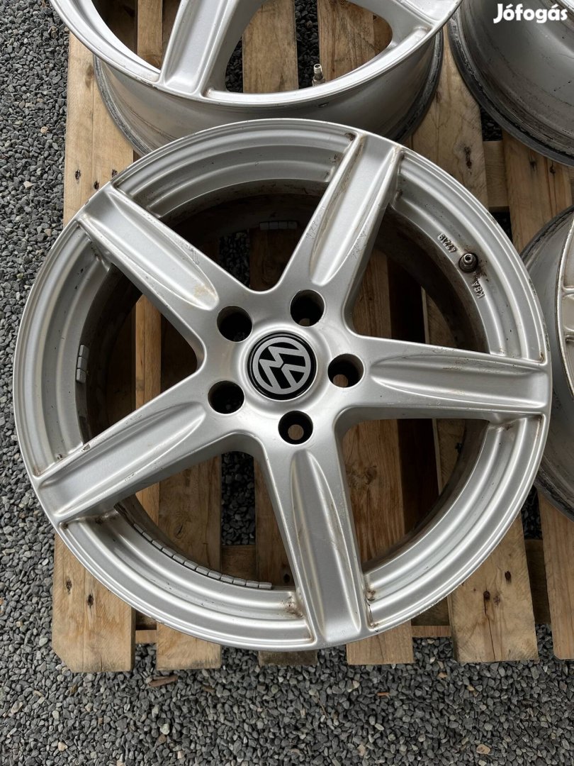 17" Vw alufelni /Dezent/