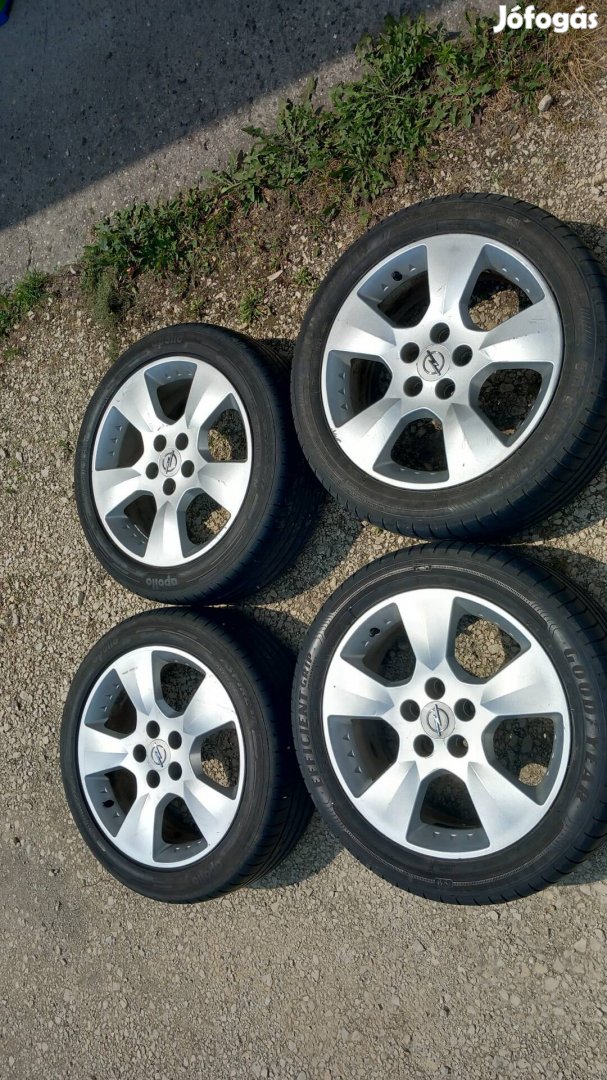 17" -- 5x110 -- Opel nyári OPC 