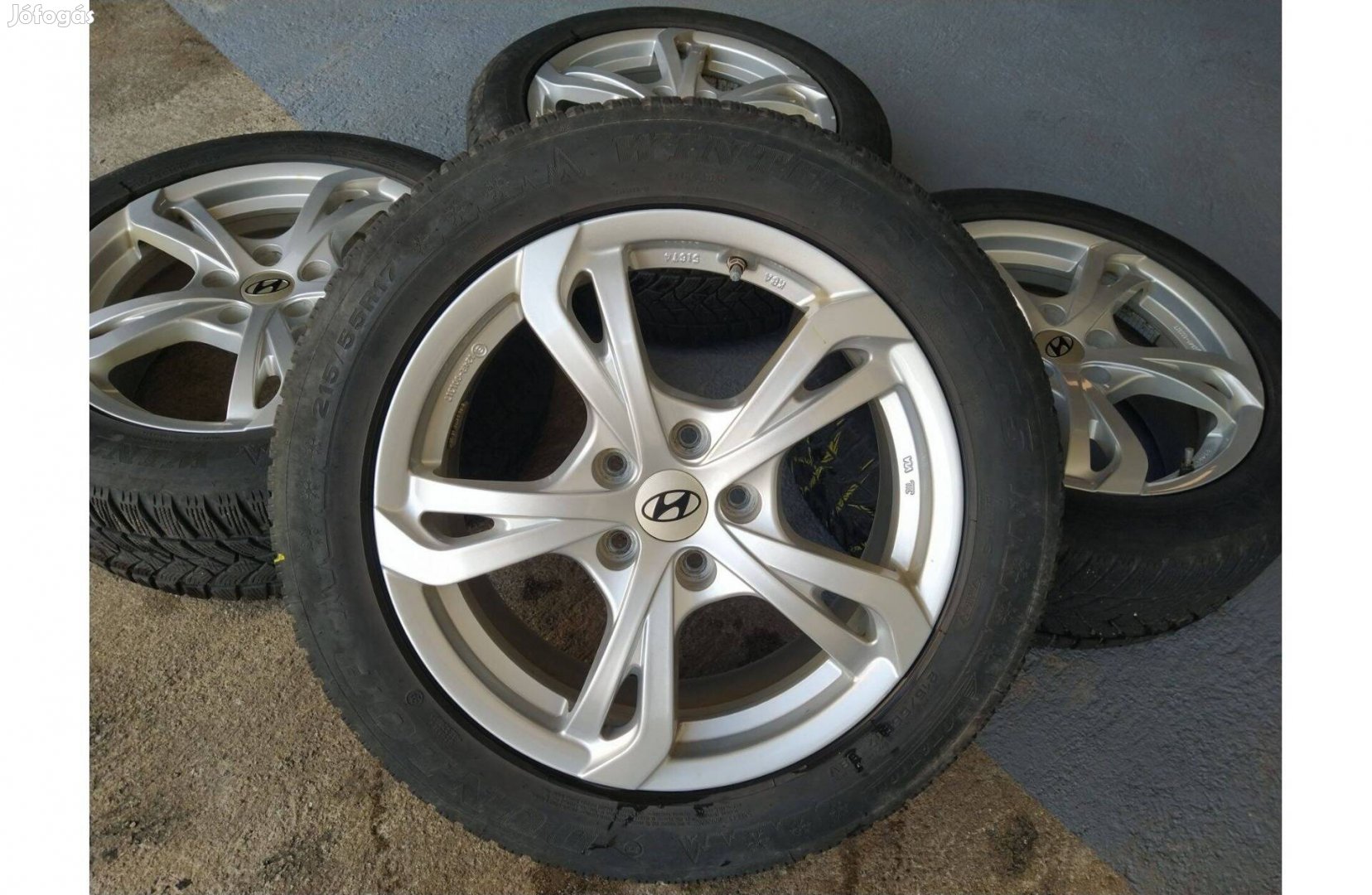 17" gyári Hyundai Kona alufelni garnitúra, Tpms szeleppel 5x114,3
