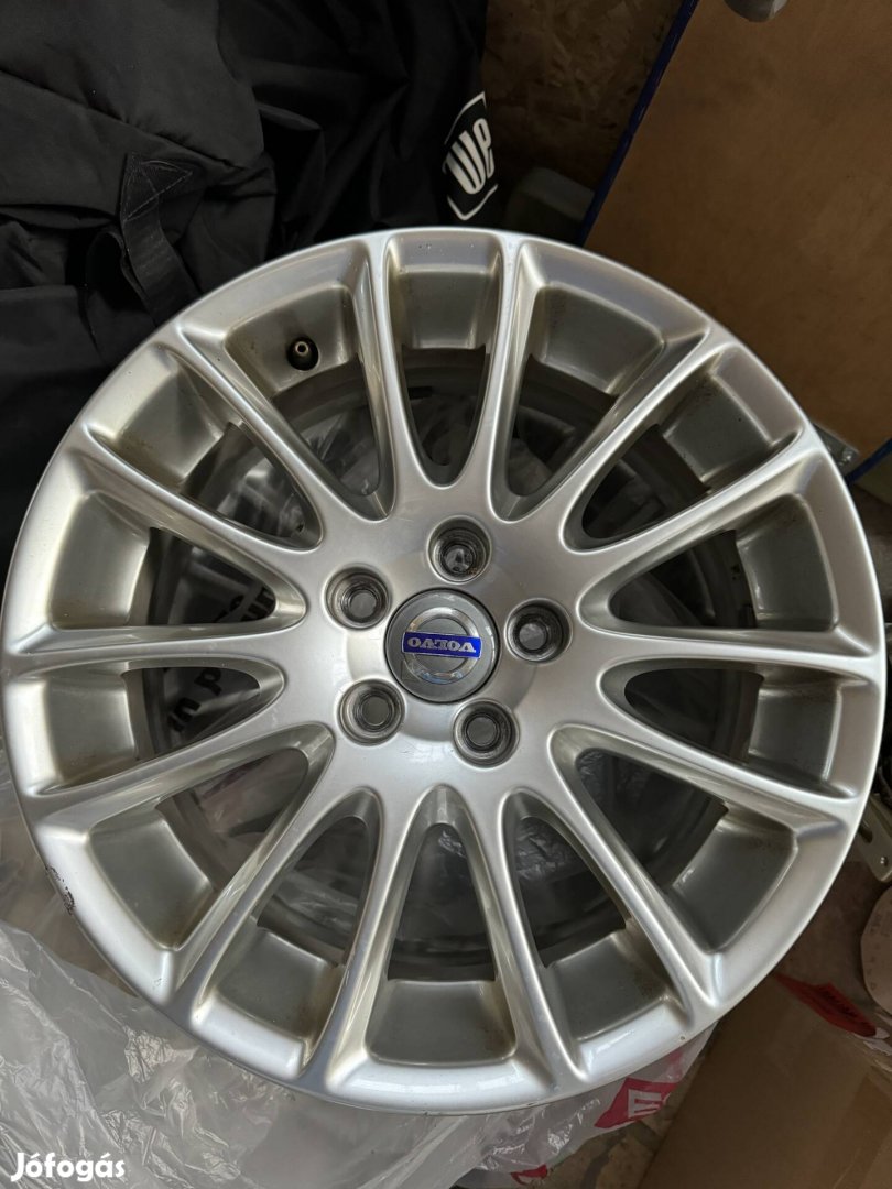 17" gyári Volvo felnik (2db) eladó Ursa