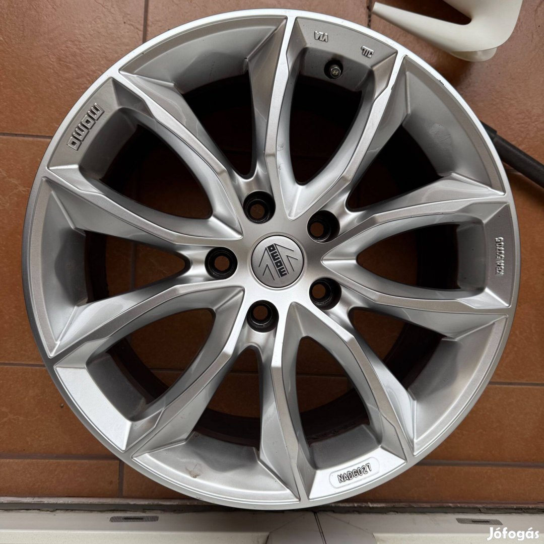 17" momo alufelni