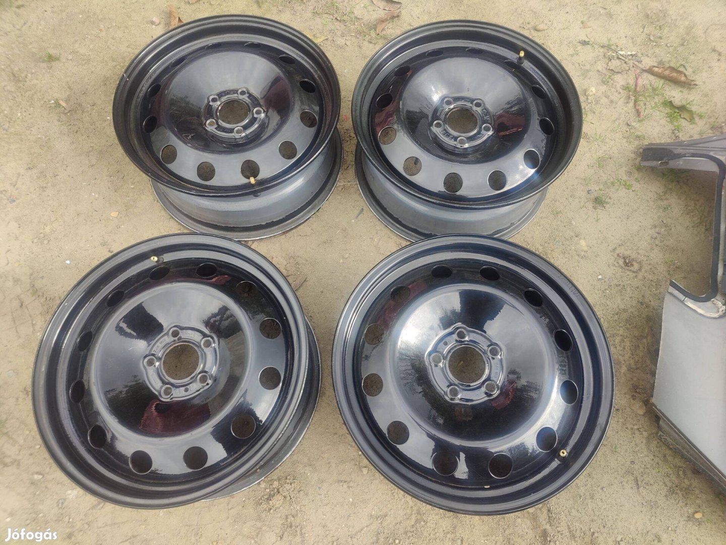 17"-os lemezfelni garnitúra