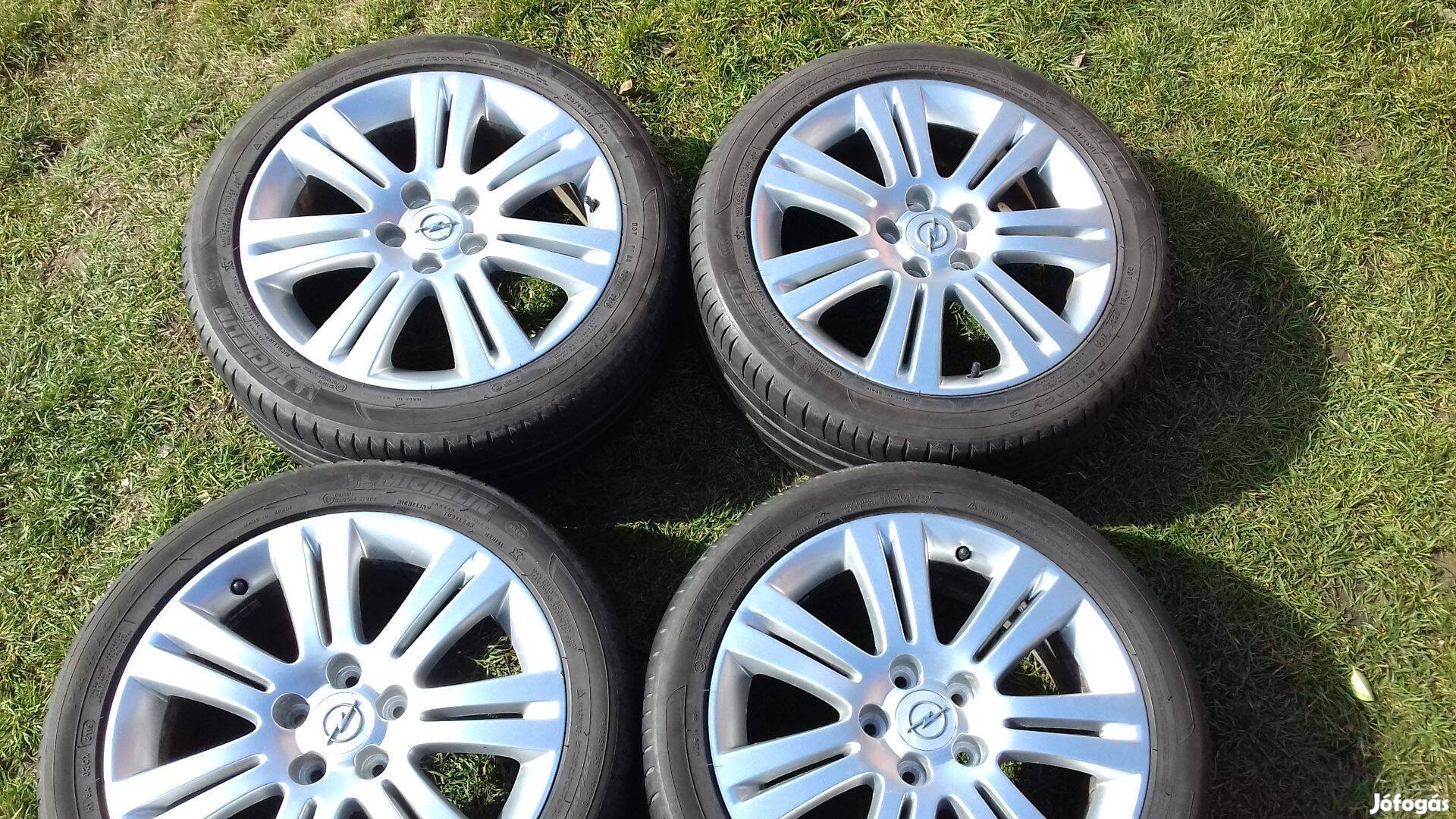 17 col 5x110 gyári Opel alufelni