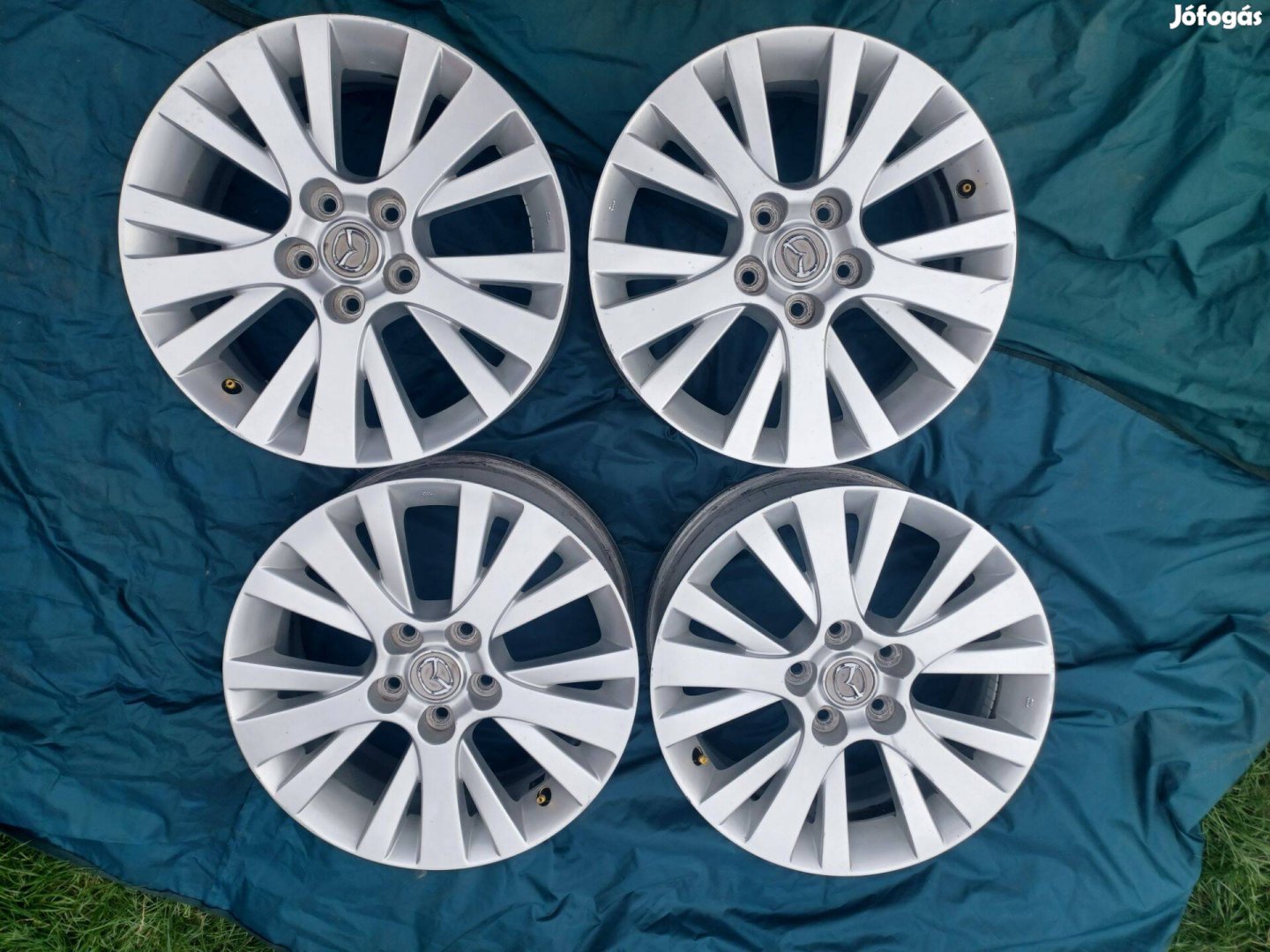 17 col 5x114,3 gyári Mazda alufelni garnitúra