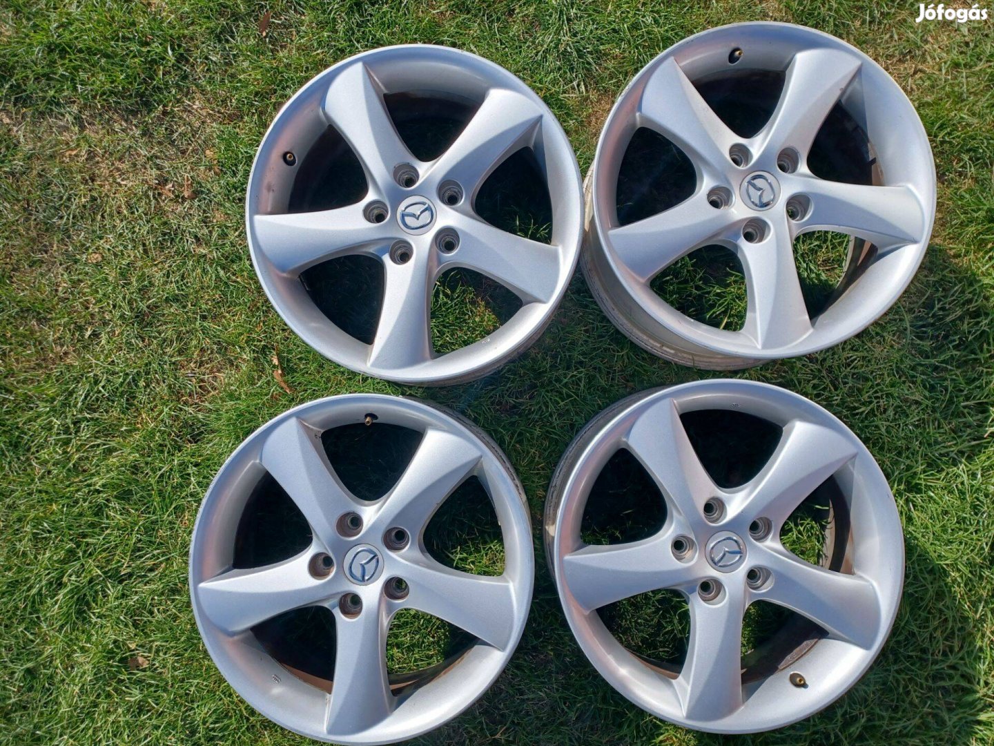 17 col 5x114,3 gyári Mazda alufelni garnitúra