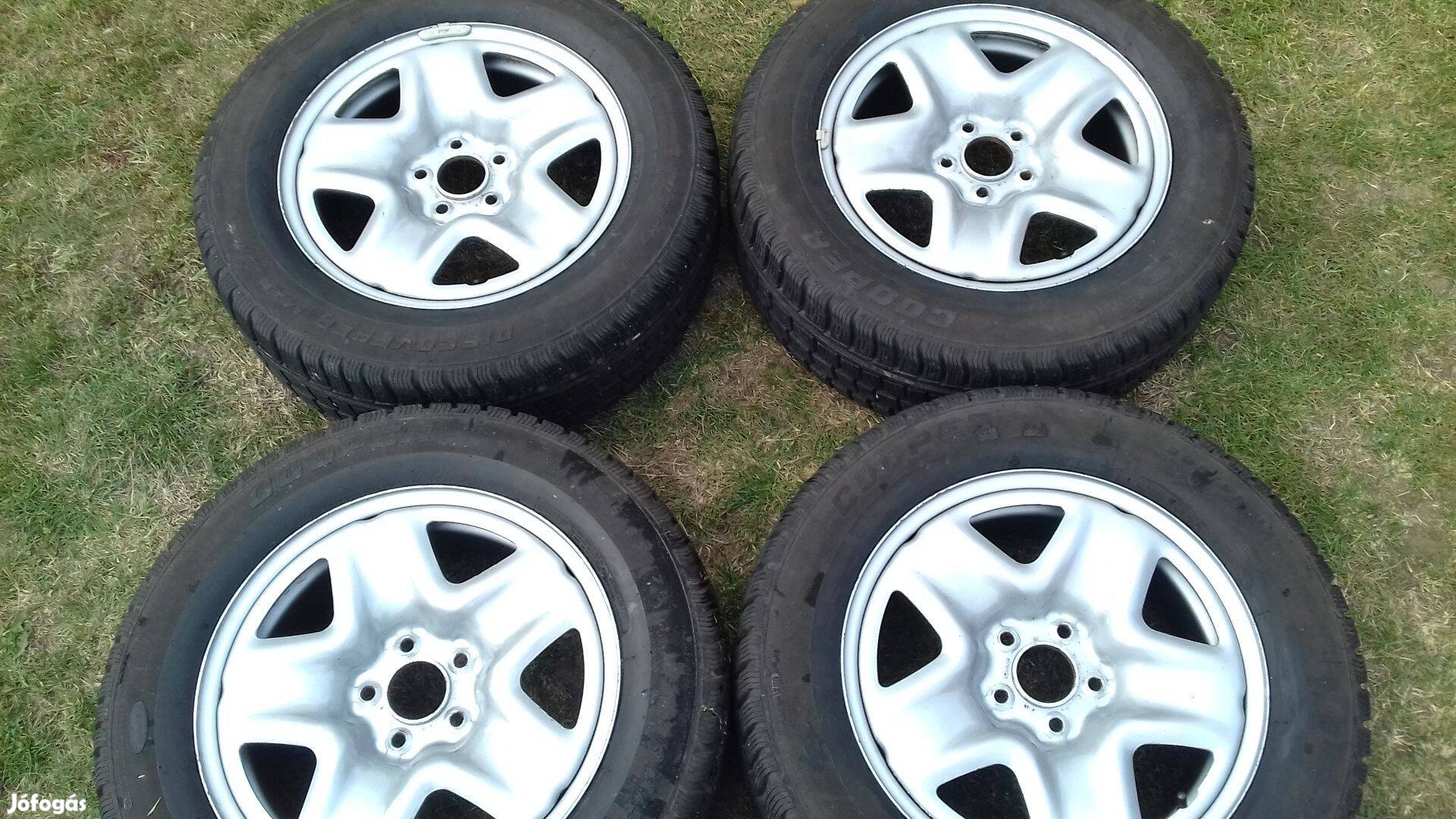 17 col 5x114,3 lemezfelni 225/65 téli Mazda Kia Hyundai Mitsubishi