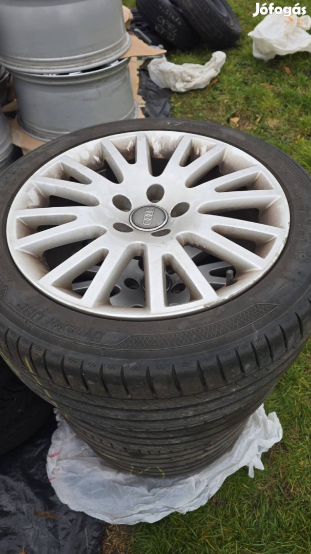 17 col Audi alufelni 235/45/17 nyári gumi 17 colos 