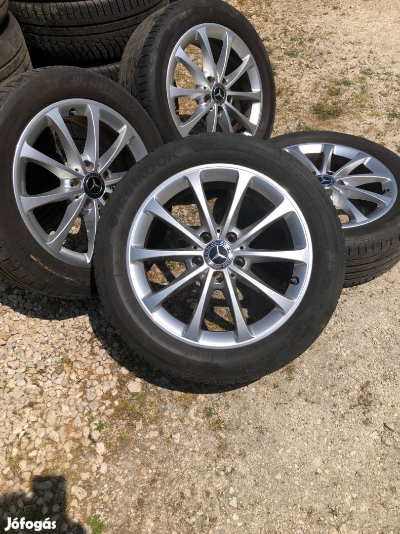 17 col alufelni Mercedes A osztály gyári, nyári gumik 17 colos 