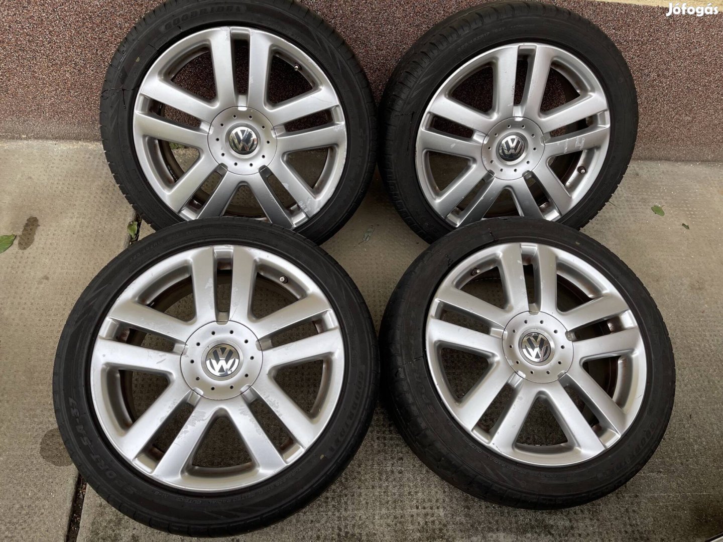17 col gyári VW alufelni Golf, Jetta, Caddy, Touran 17 colos