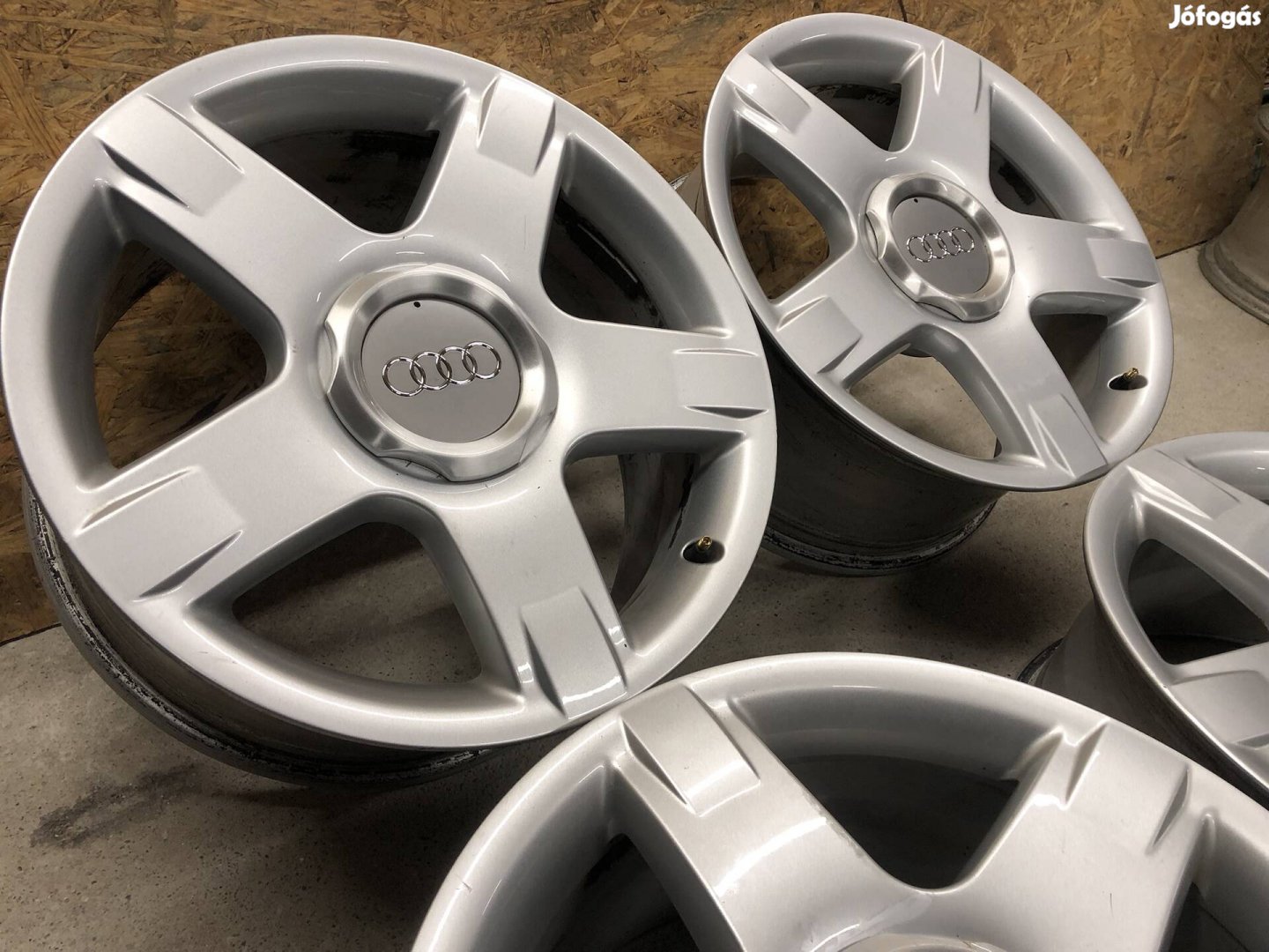 17 colos Audi alufelni gyári 17 col 5x112