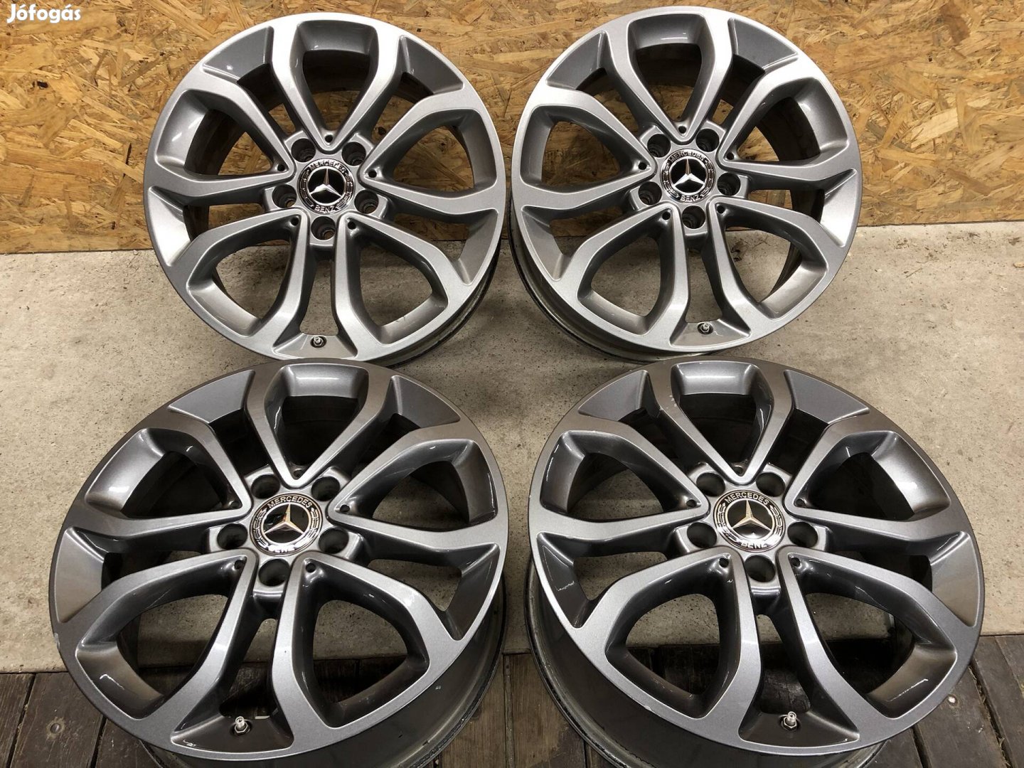 17 colos Mercedes alufelni A, B, C, Cla, 18 col szenzor 