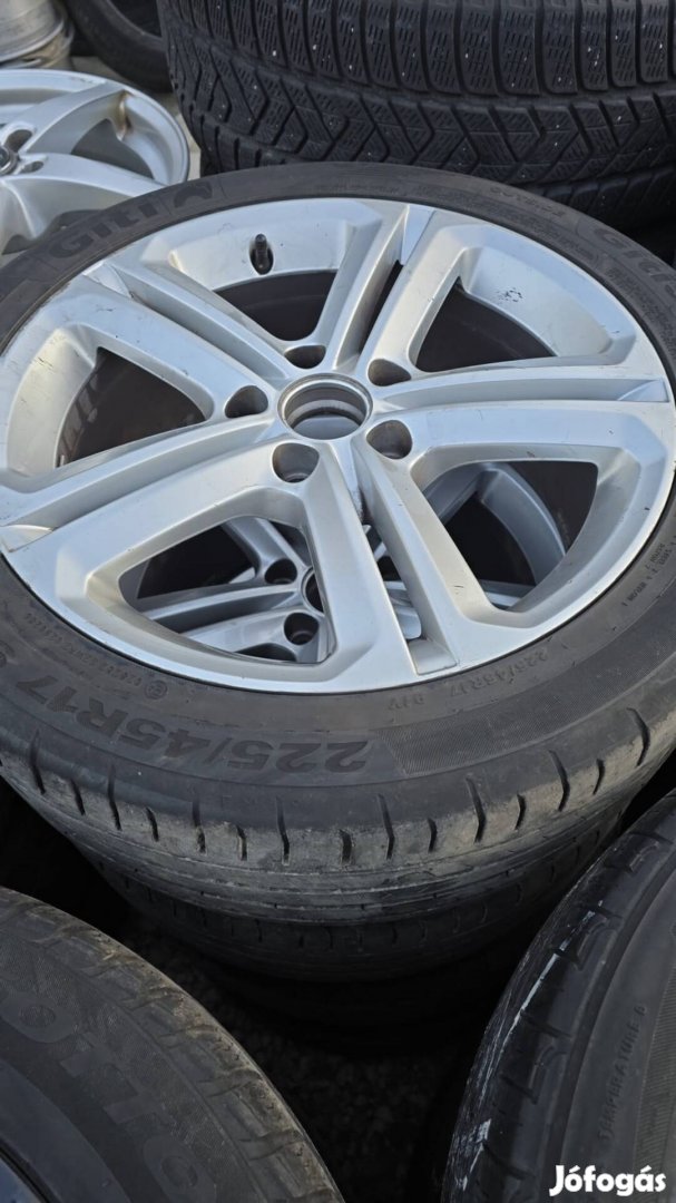 17 colos alufelni VW Golf R-line 17 col