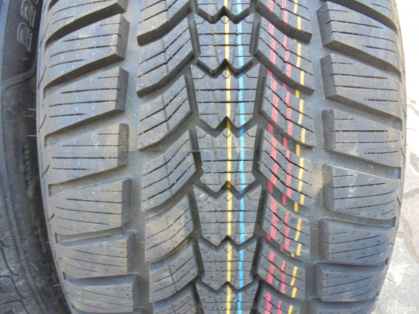 17-es 2 éves vadi új 2 db téli gumi eladó
