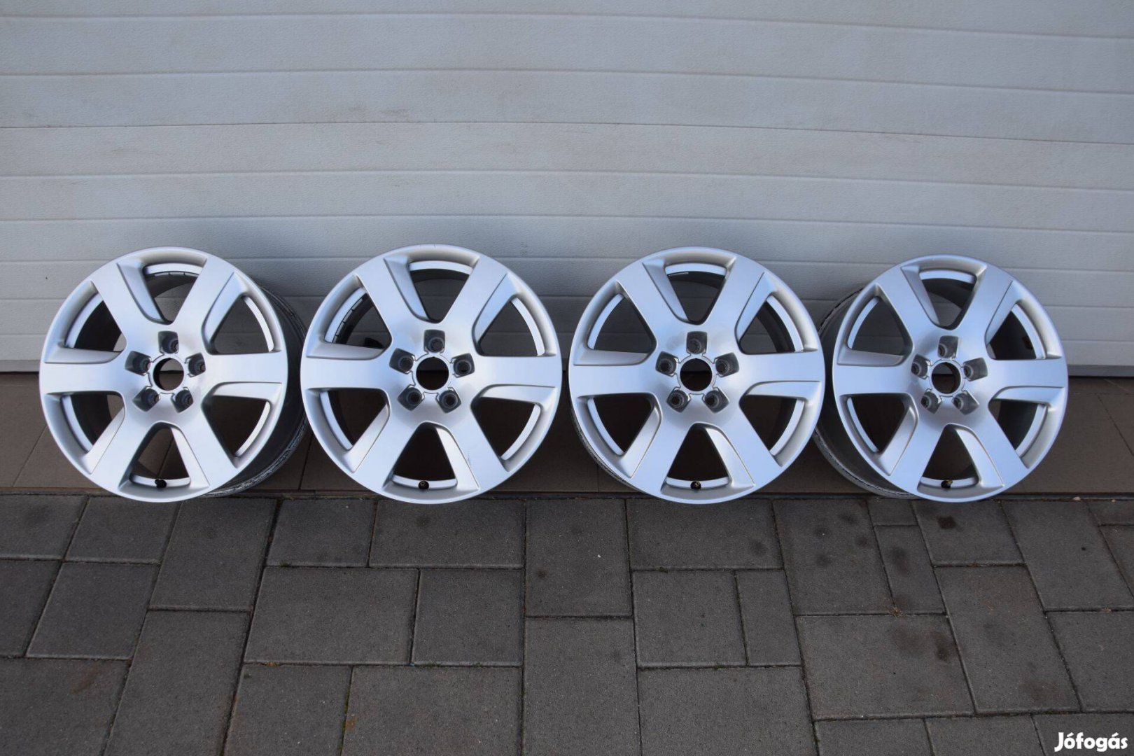 17-es 5x112-es alufelni , et37, VW,Audi Seat, Skoda típusokra