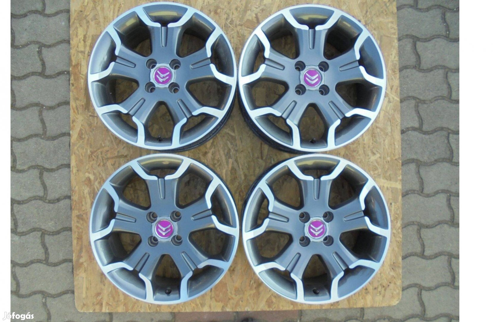 17-es Citroen gyári alufelni szép állapotban eladó