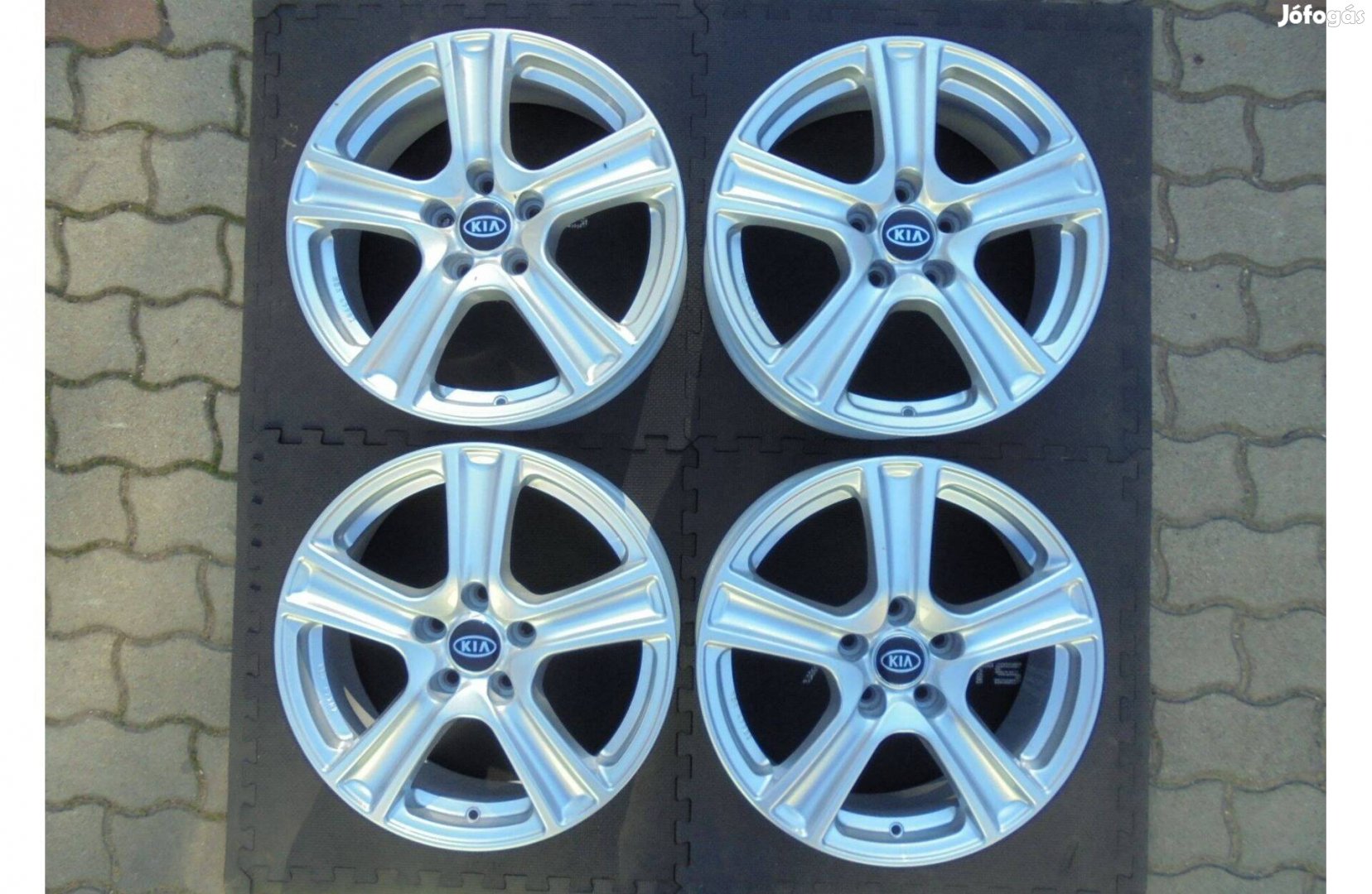 17-es RC 5 x 114.3-as demo alufelni eladó