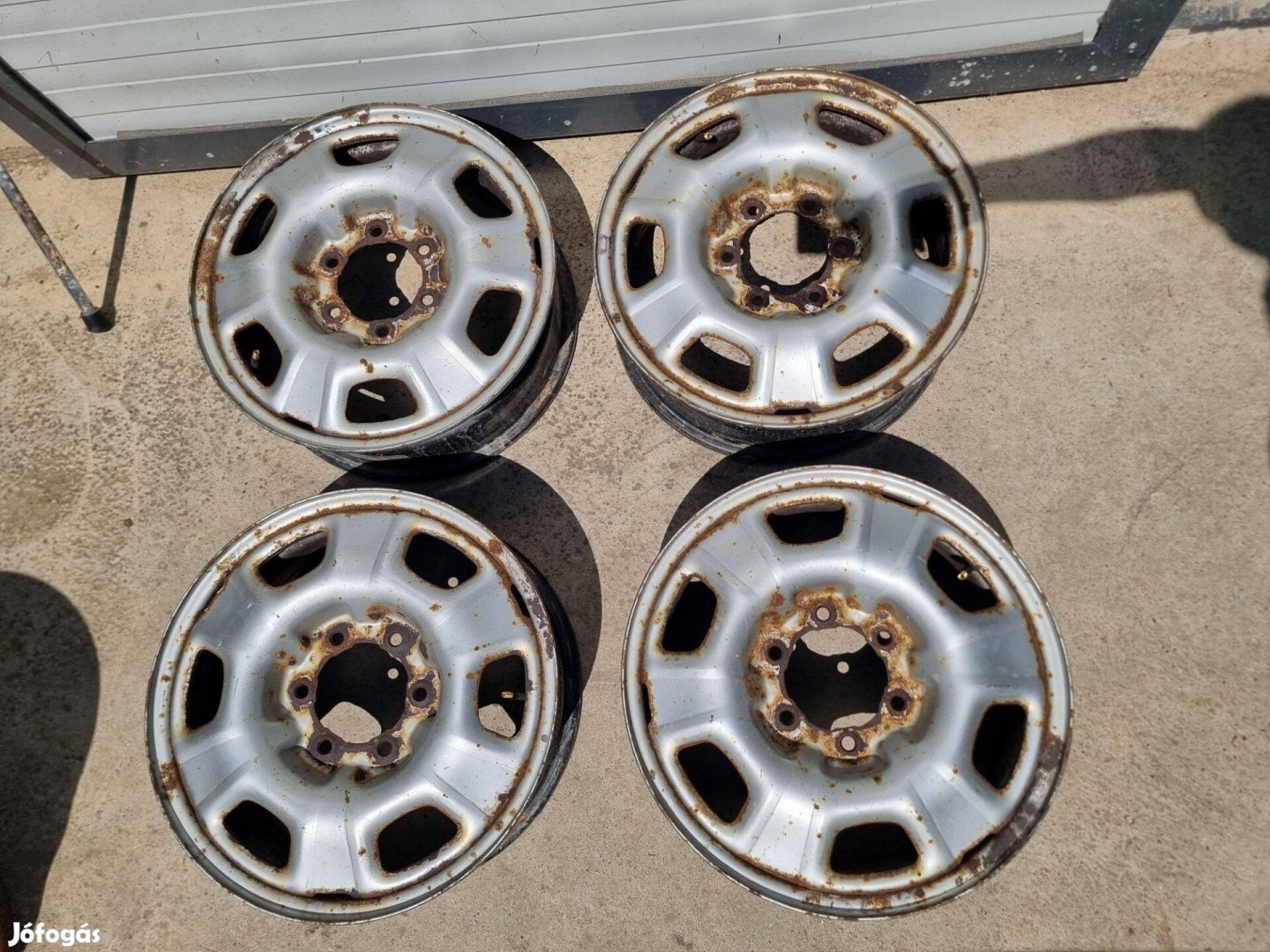 17-es Toyota Gyári 6 X 139,7 Lemezfelni garnitúra eladó!