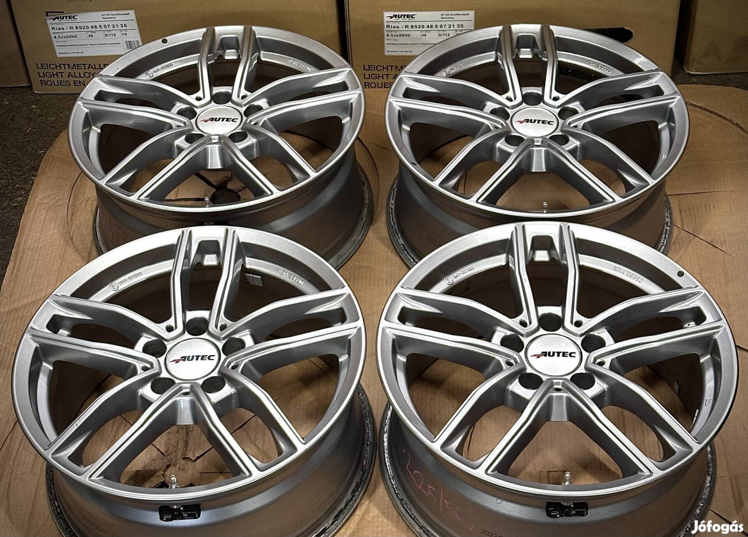 17 zoll 5x112 újszerű alufelnik szenzorokkal