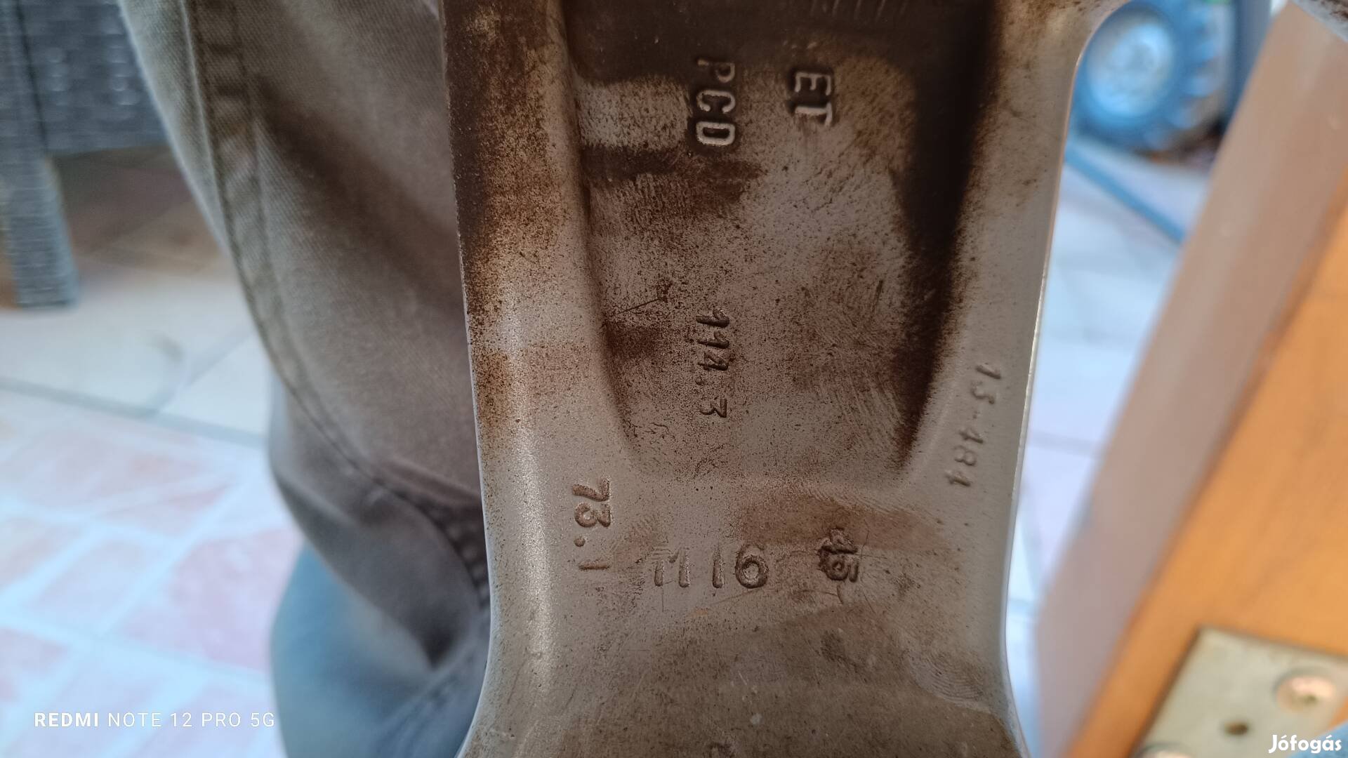 17colos alufelni Kia, Hyundai 
