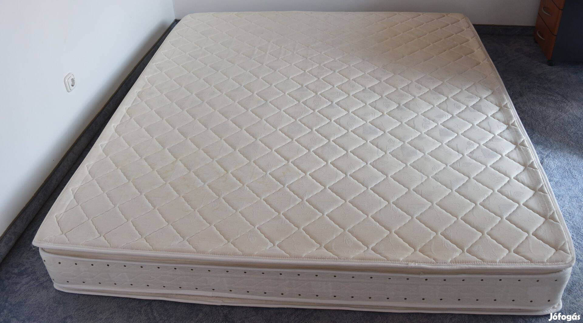 180x210 cm kemény fekvőfelületű matrac eladó