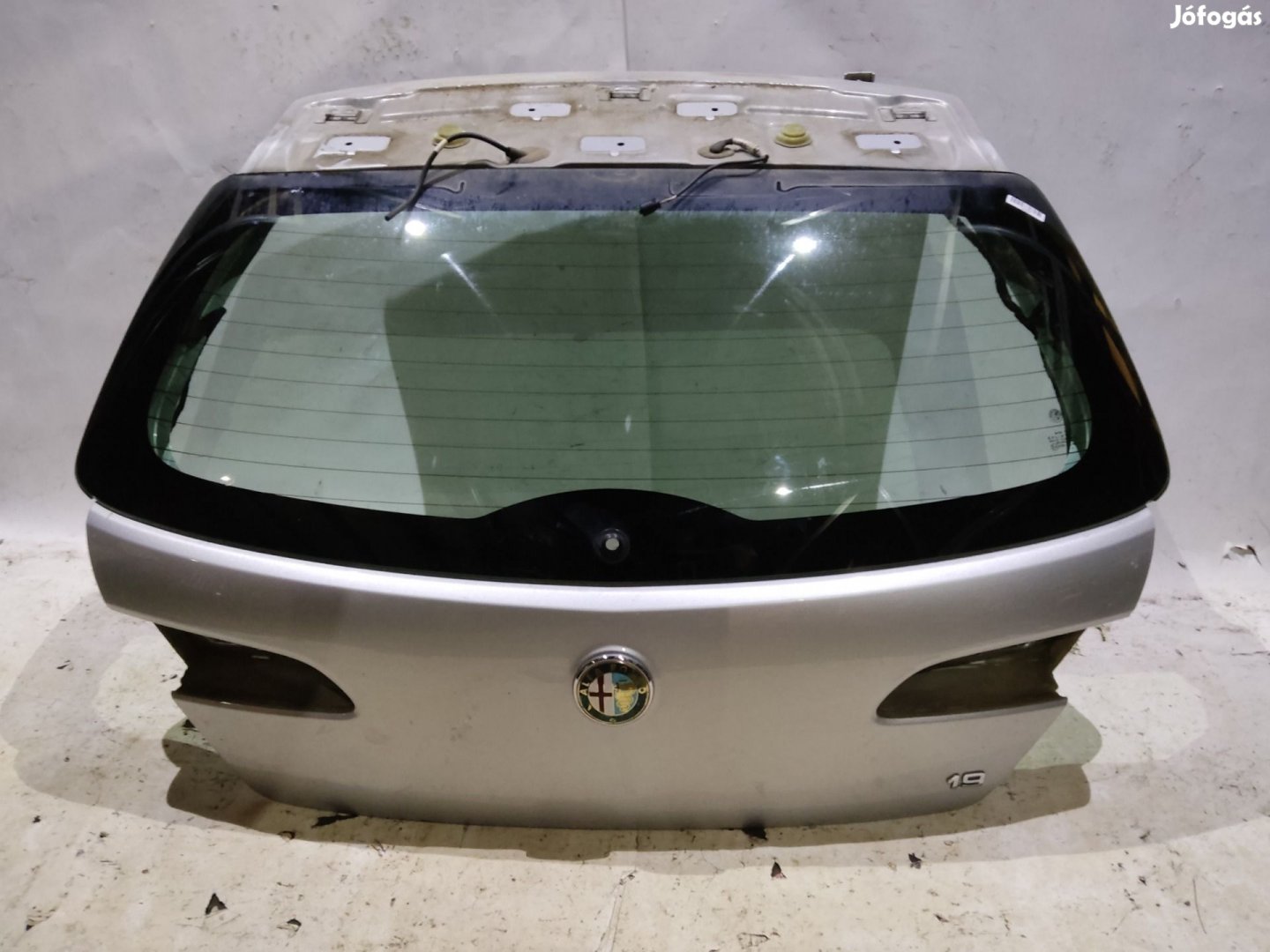 183605 Alfa Romeo 159 2005-2011 kombi Csomagtérajtó 96525711