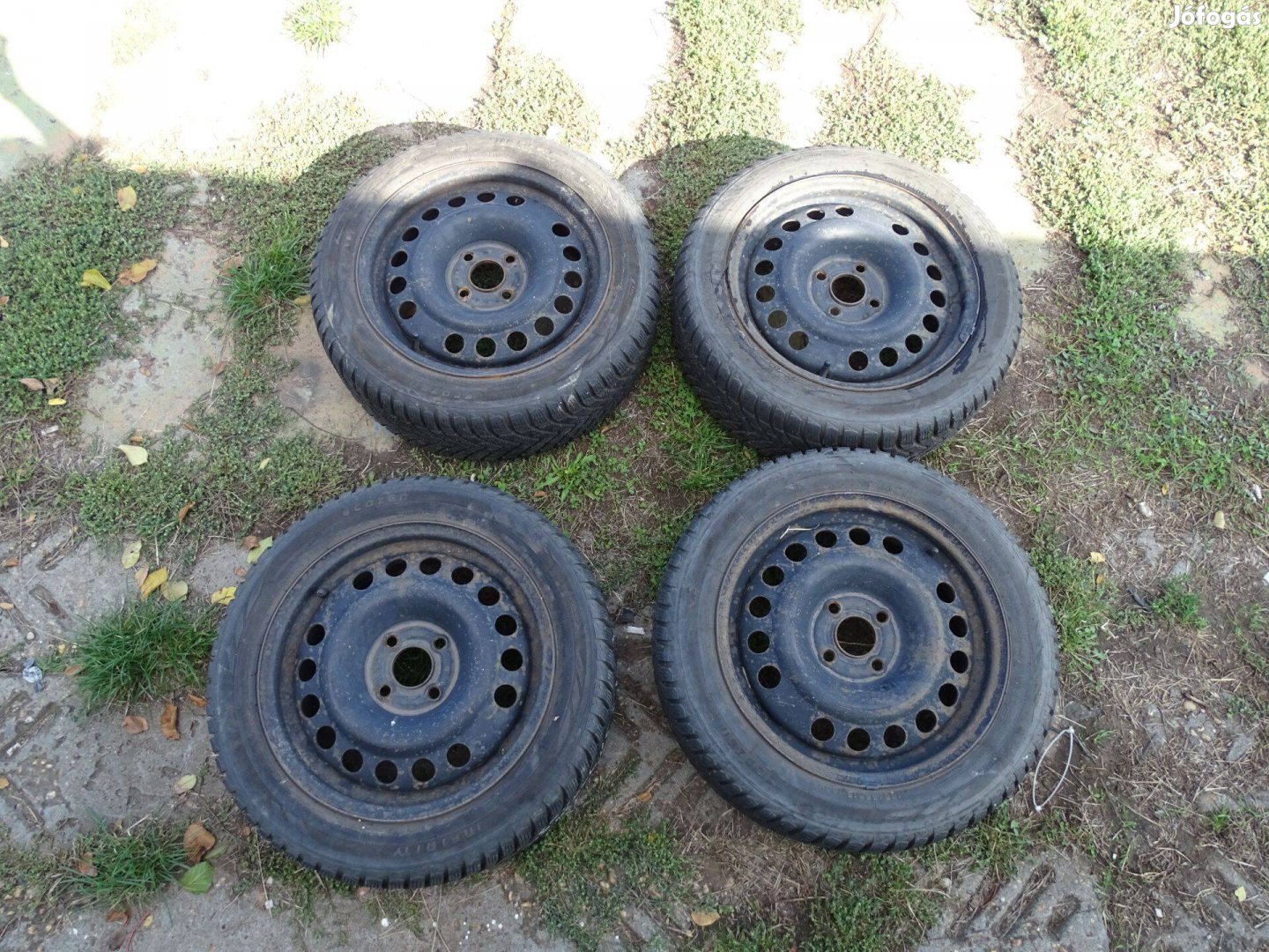 185/55 R15 4X100 Télikerékgarnitúra