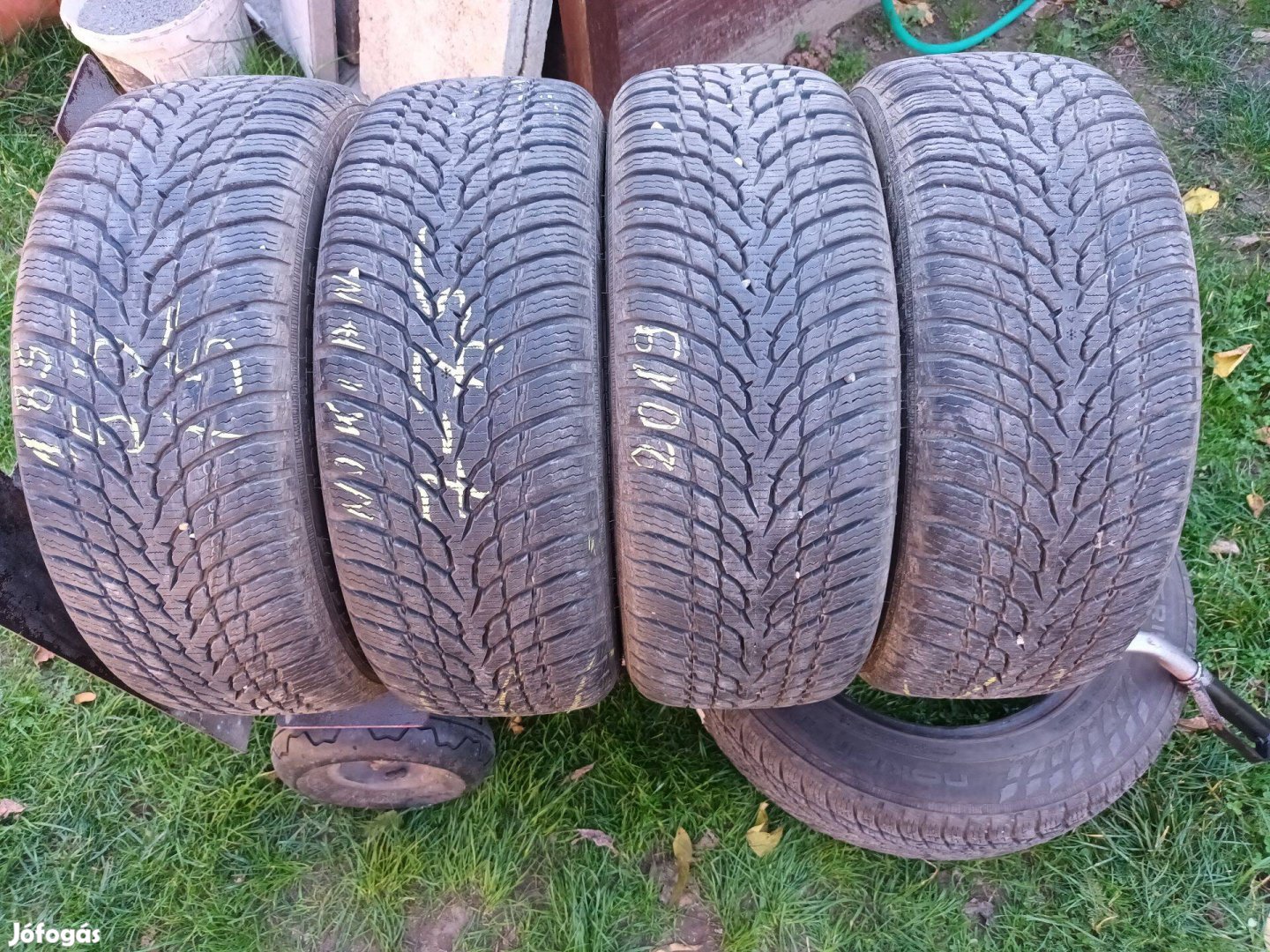 185/55r15 Nokian használt téligumi 4db
